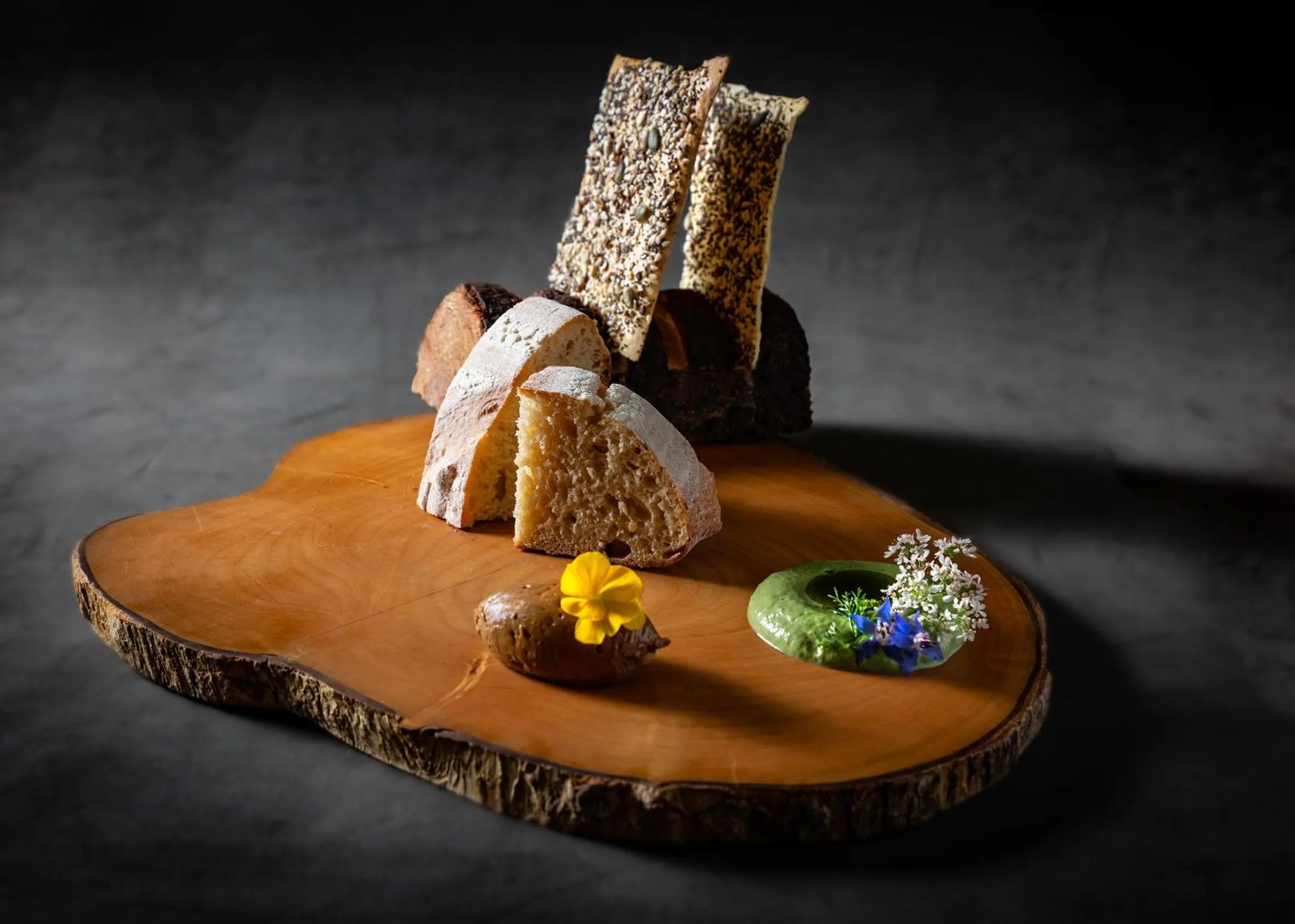 Dinner in Hartford House