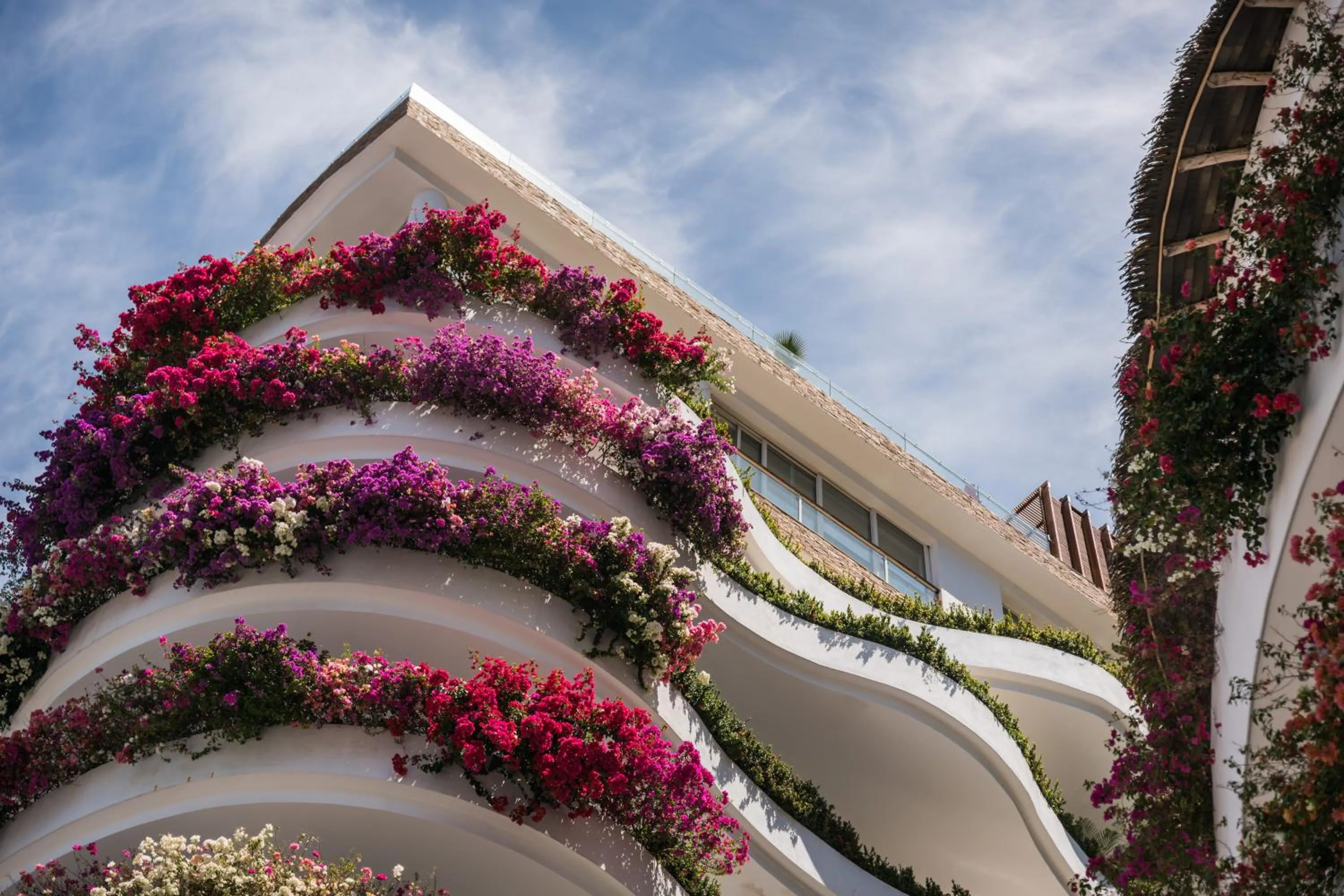 Facade/entrance in Grand Miramar All Luxury Suites & Residences