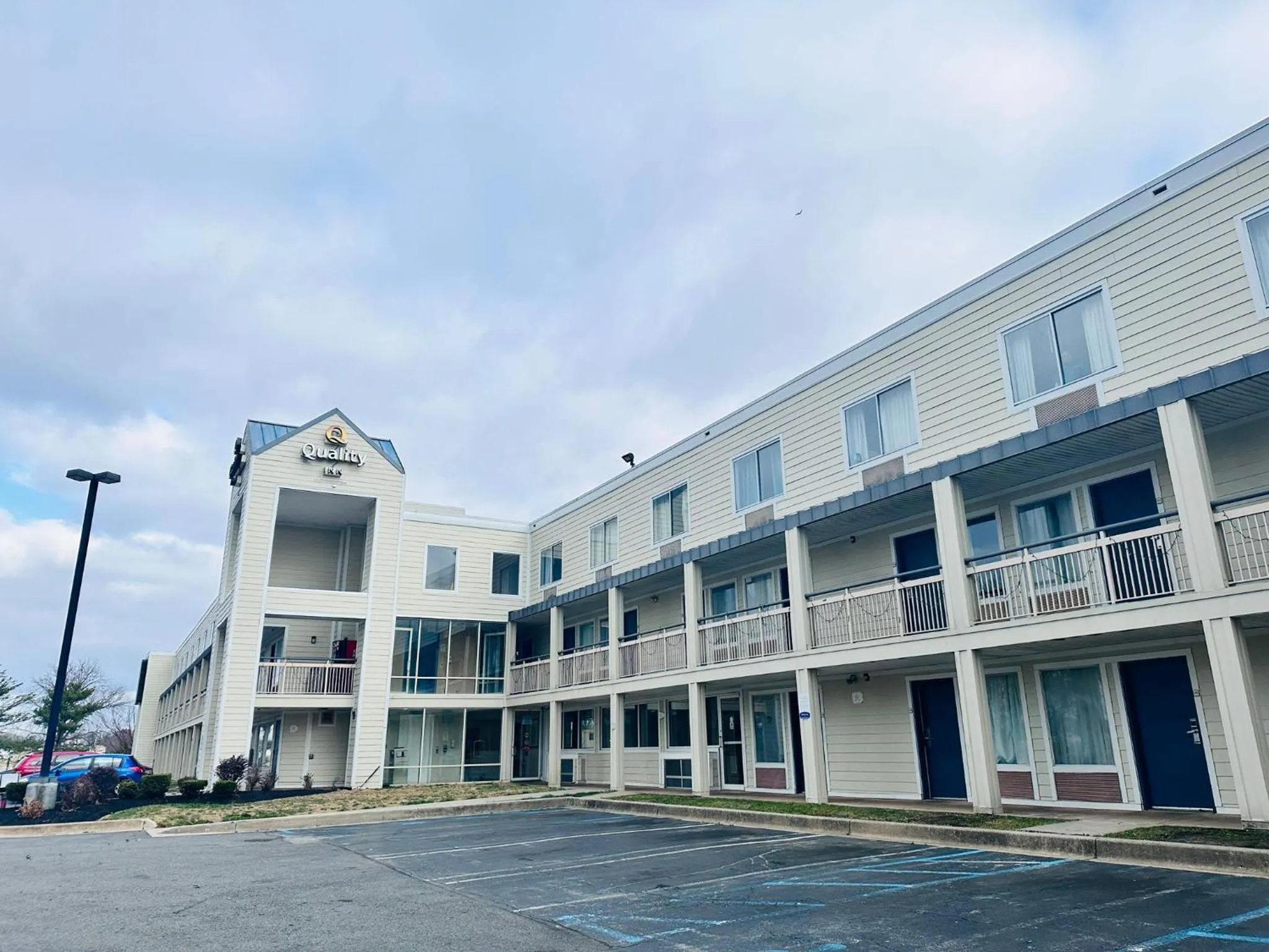 Property building in Quality Inn Newark - Wilmington