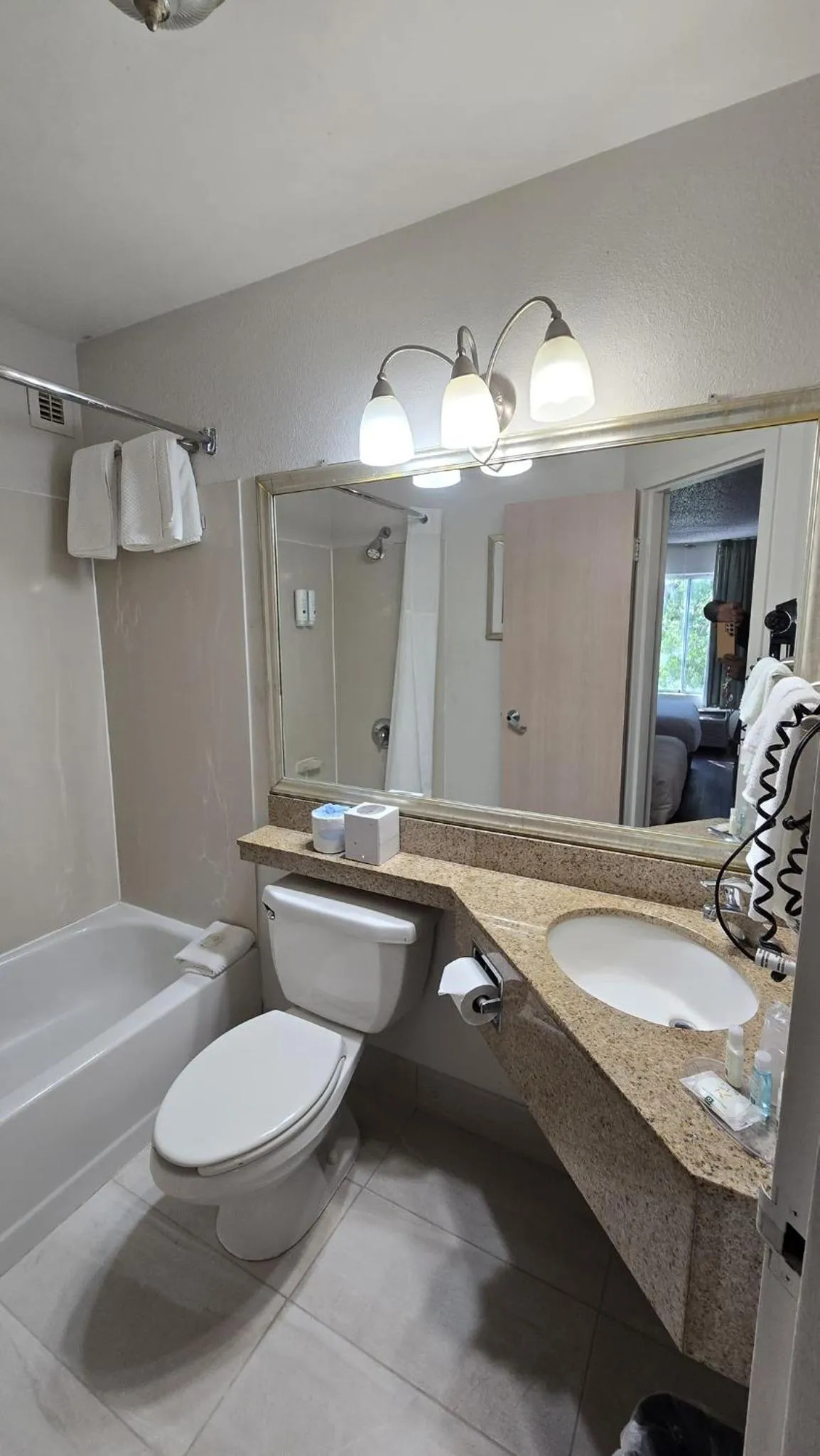 Bathroom in Quality Inn Newark - Wilmington