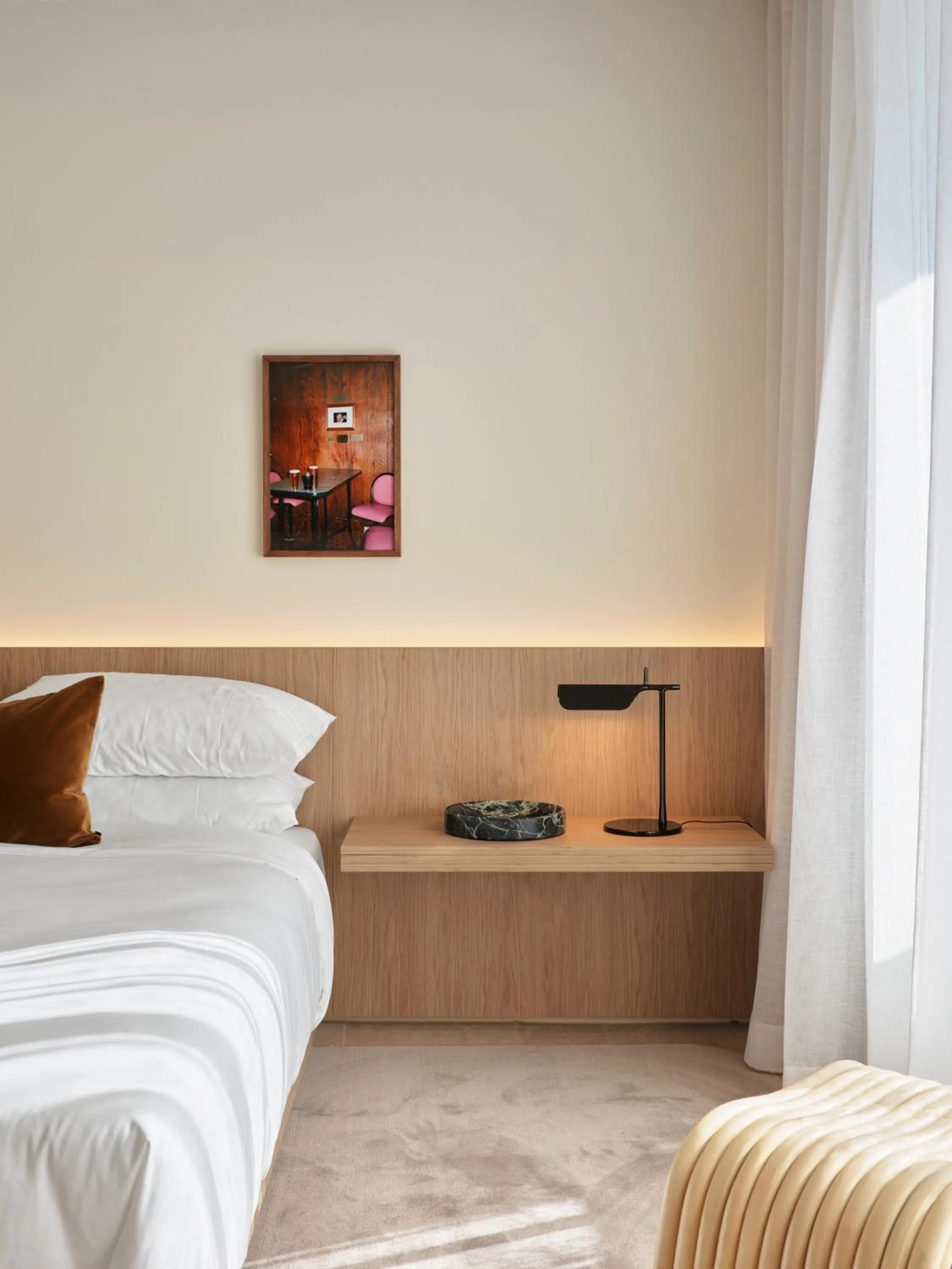 Bedroom, Bed in Oxford House