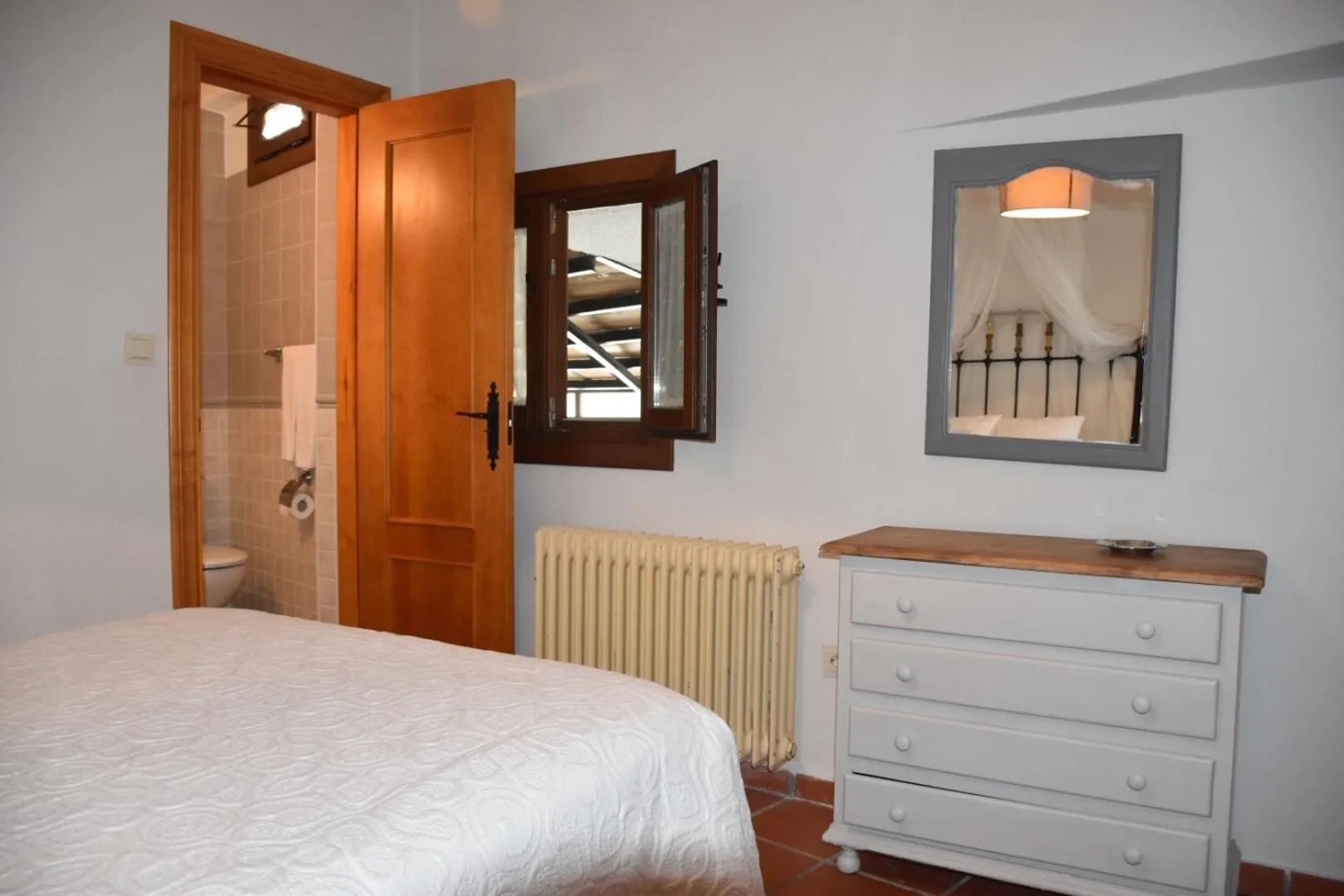 Bedroom, Bed in Apartamentos Vista Veleta