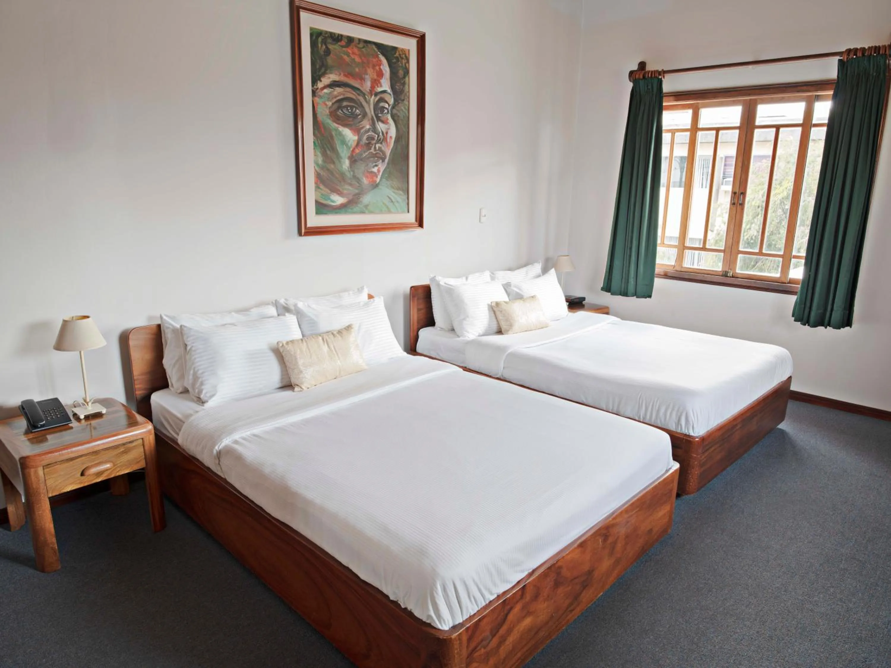 Bedroom, Bed in Fleur de Lys