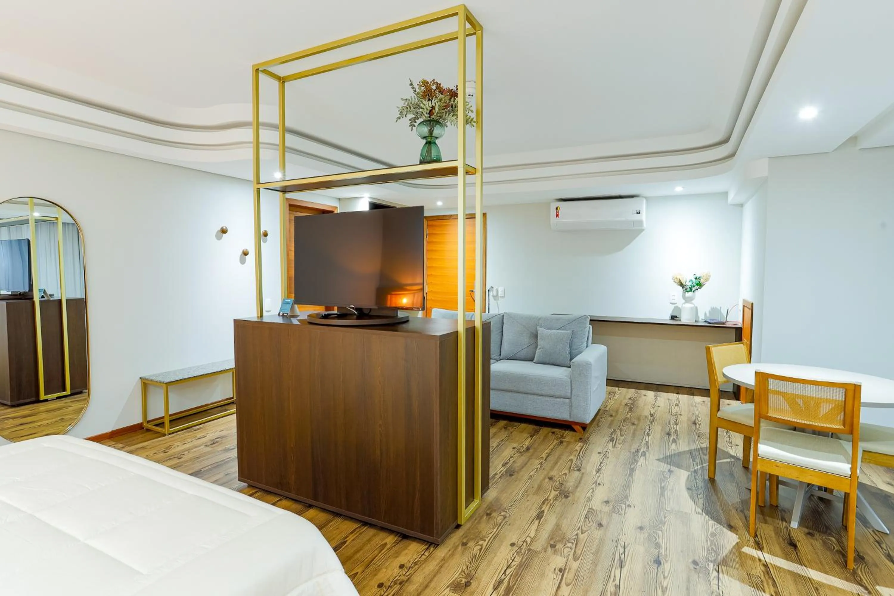 Bed in Alven Hotel by Slaviero Hotéis