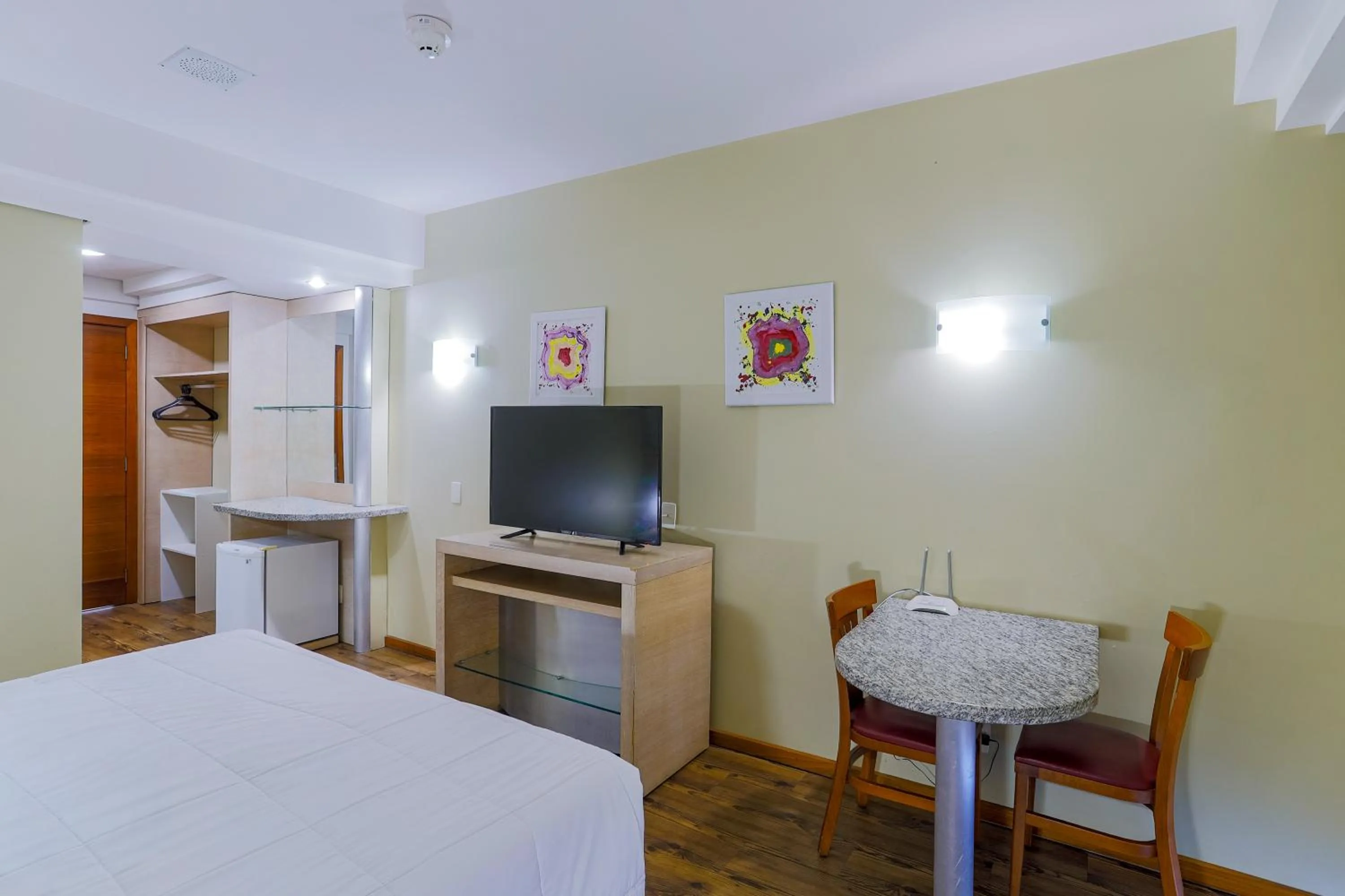 Bed in Alven Hotel by Slaviero Hotéis