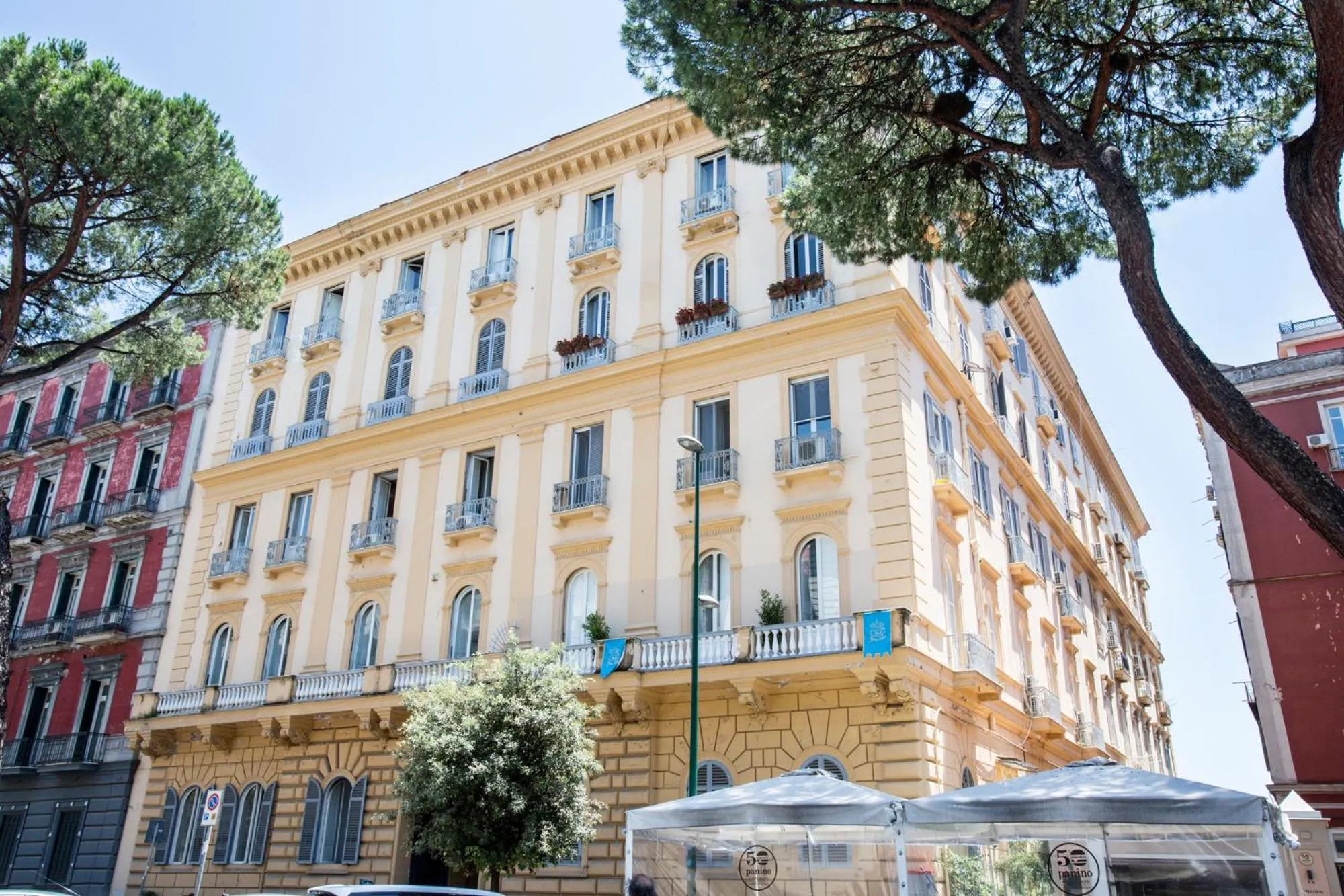 Property building in Regina Elena