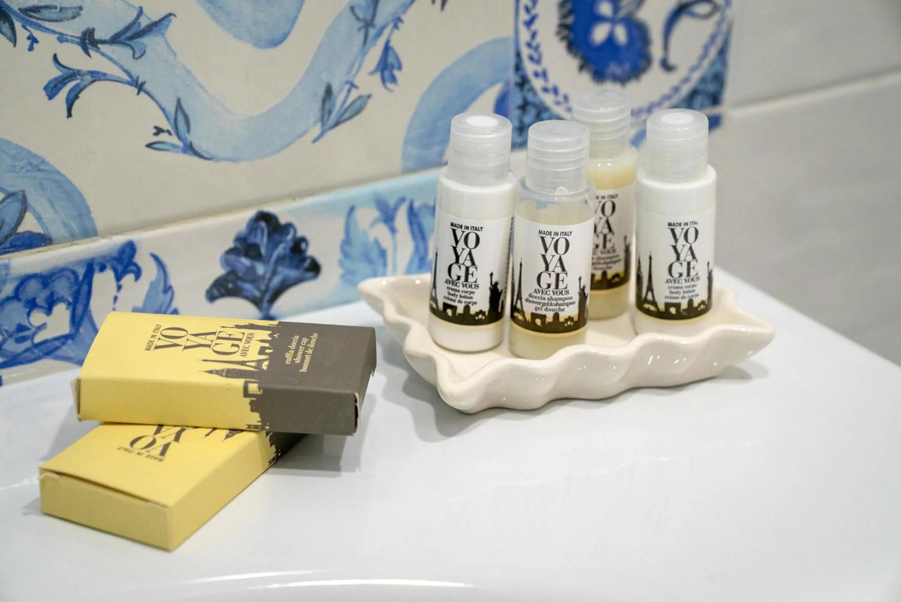 Bathroom in Regina Elena