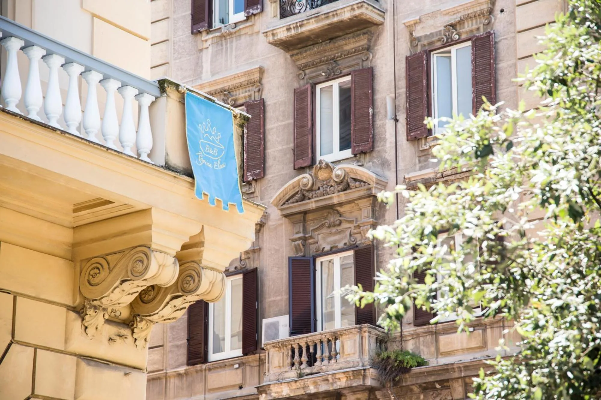 Property building in Regina Elena