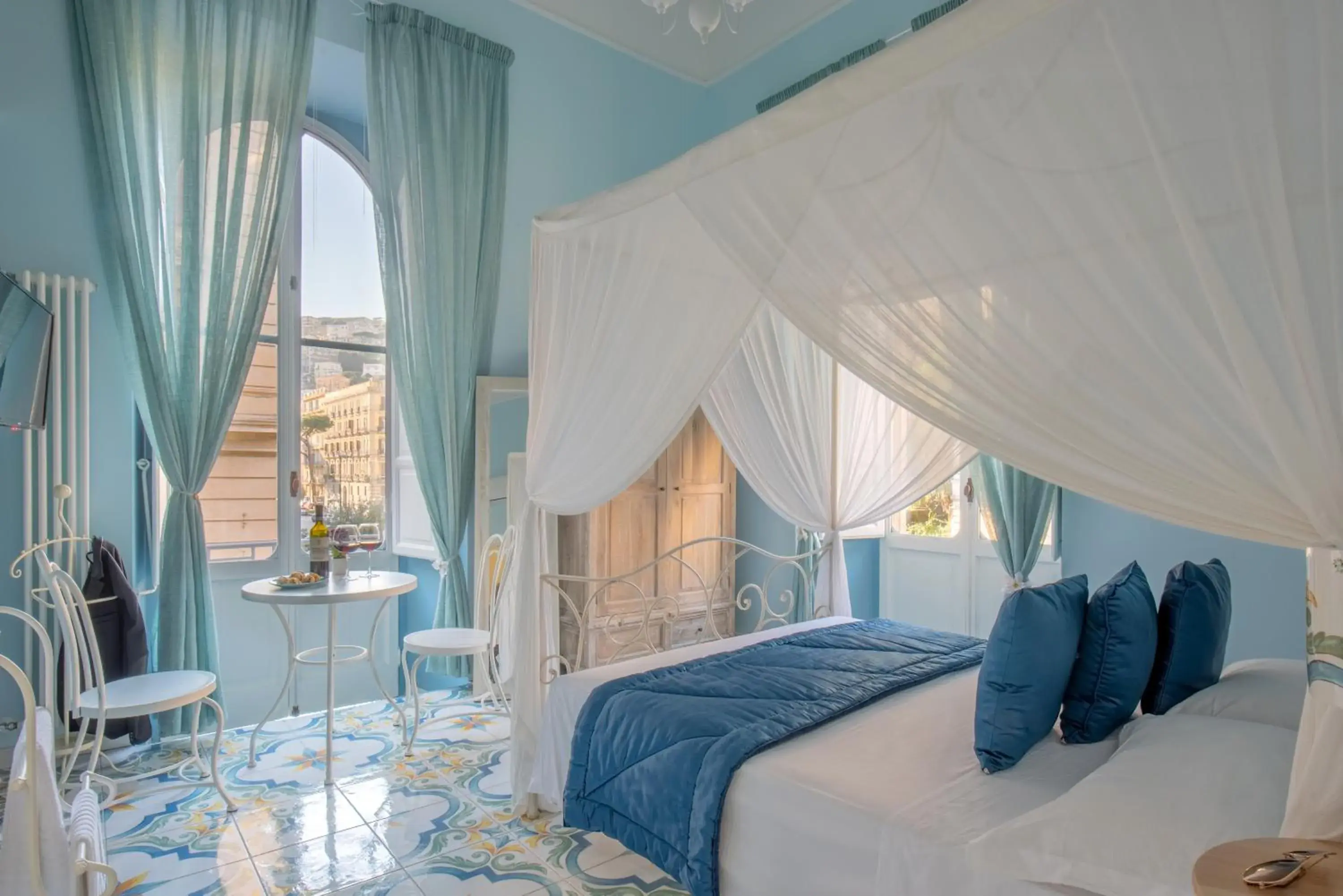 Deluxe Double Room with double balcony in Regina Elena Deluxe Double Room with double balcony in Regina Elena