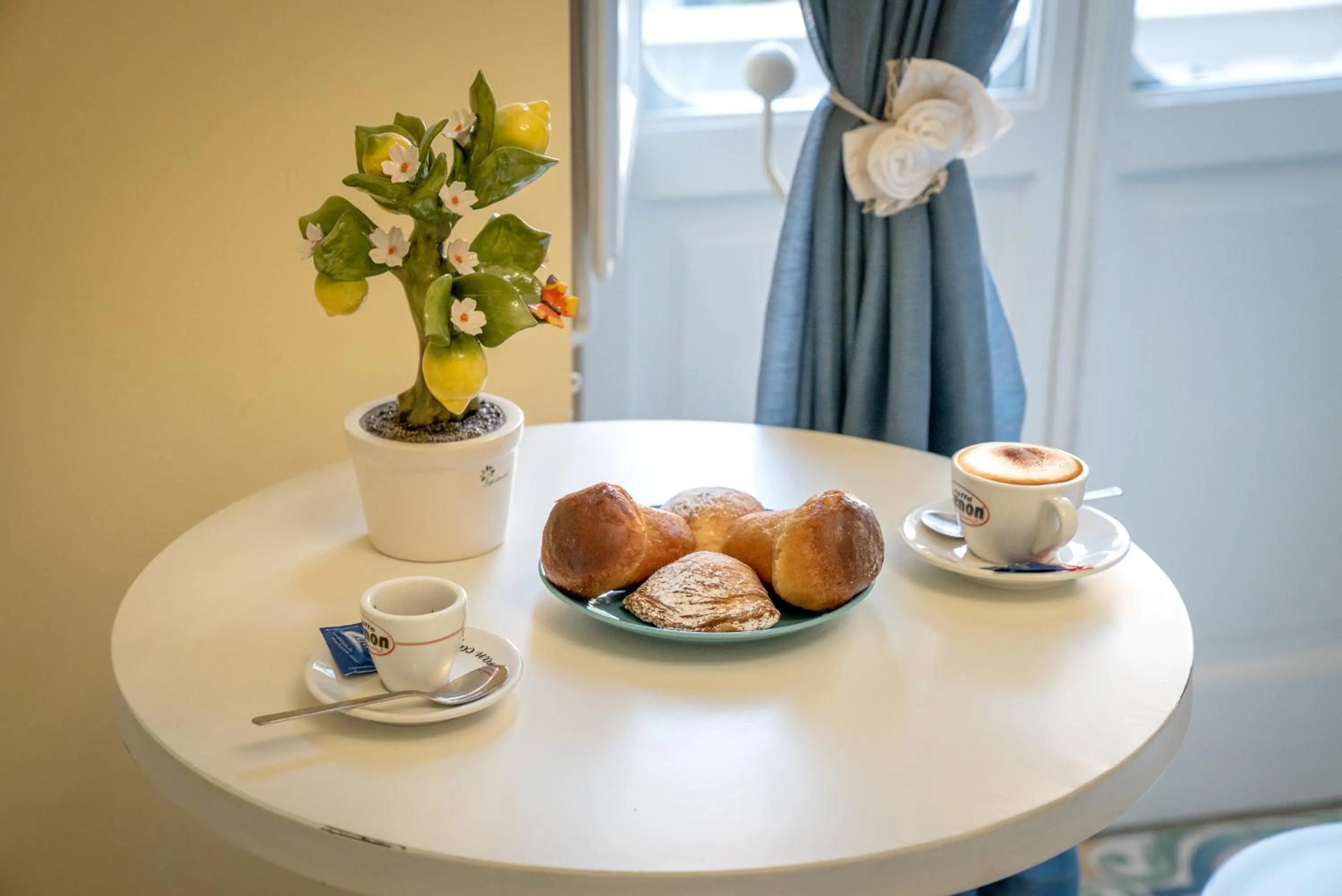 Italian breakfast in Regina Elena