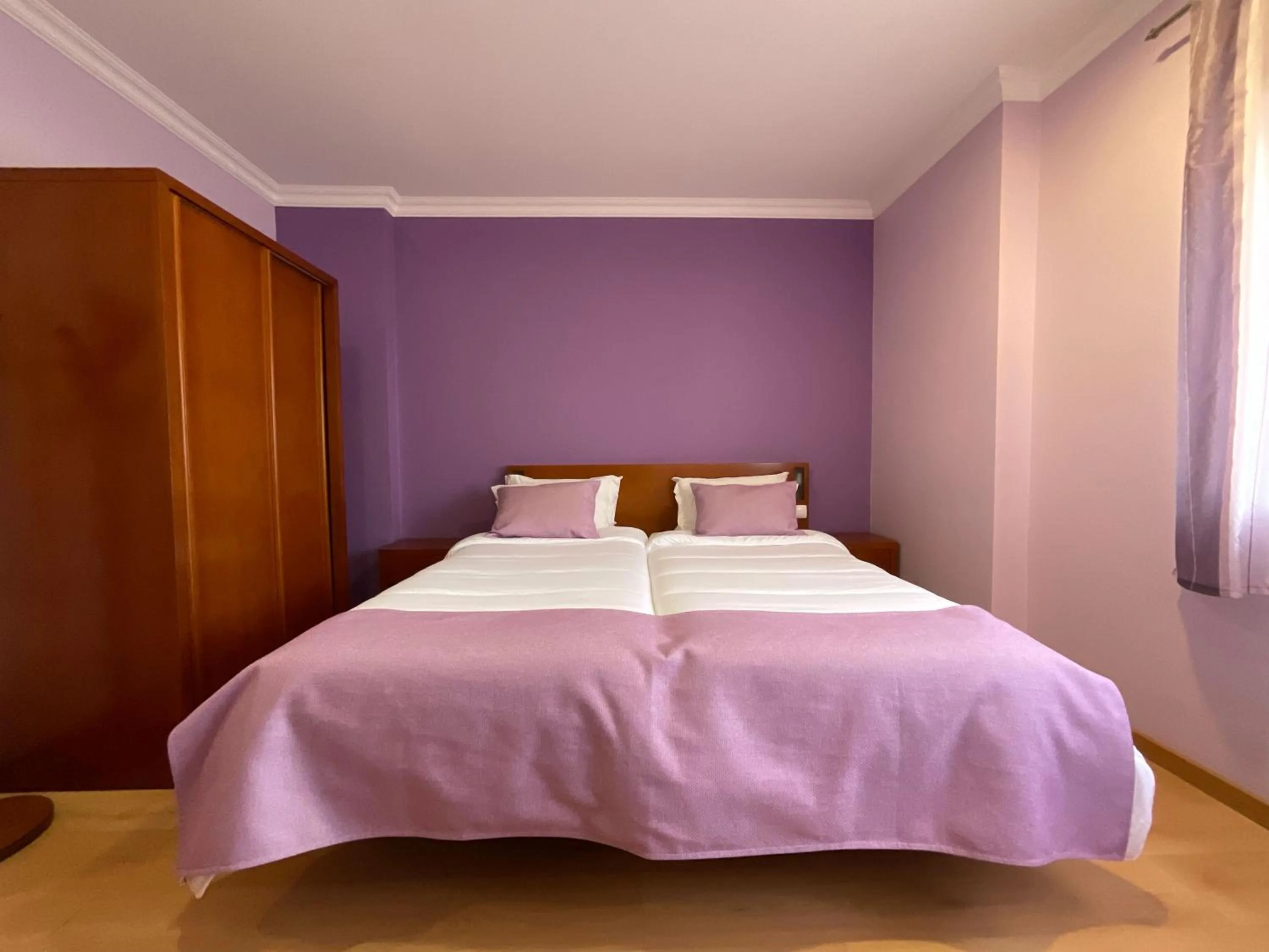 Bedroom, Bed in Hotel Hebe Peniche