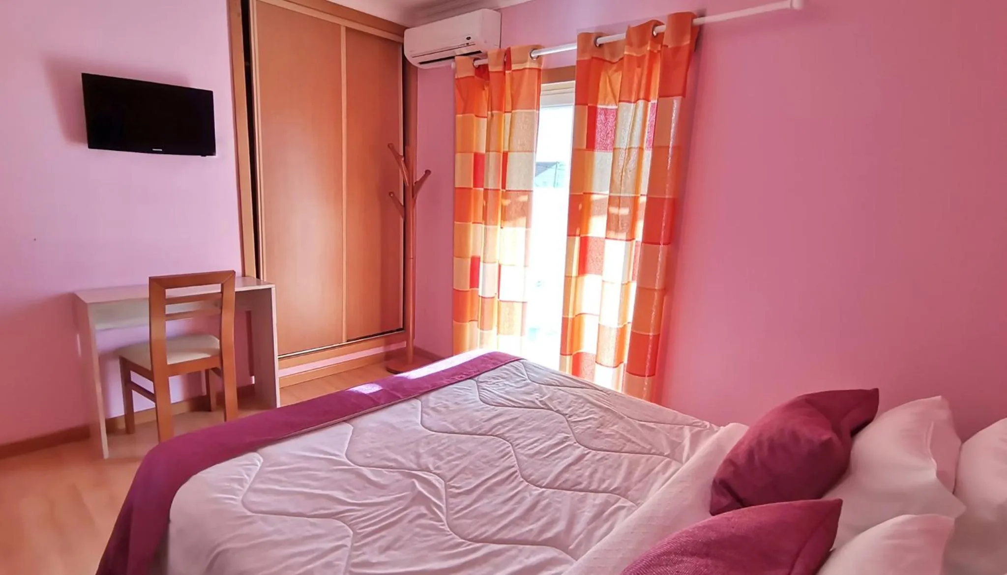 Bed in Hotel Hebe Peniche