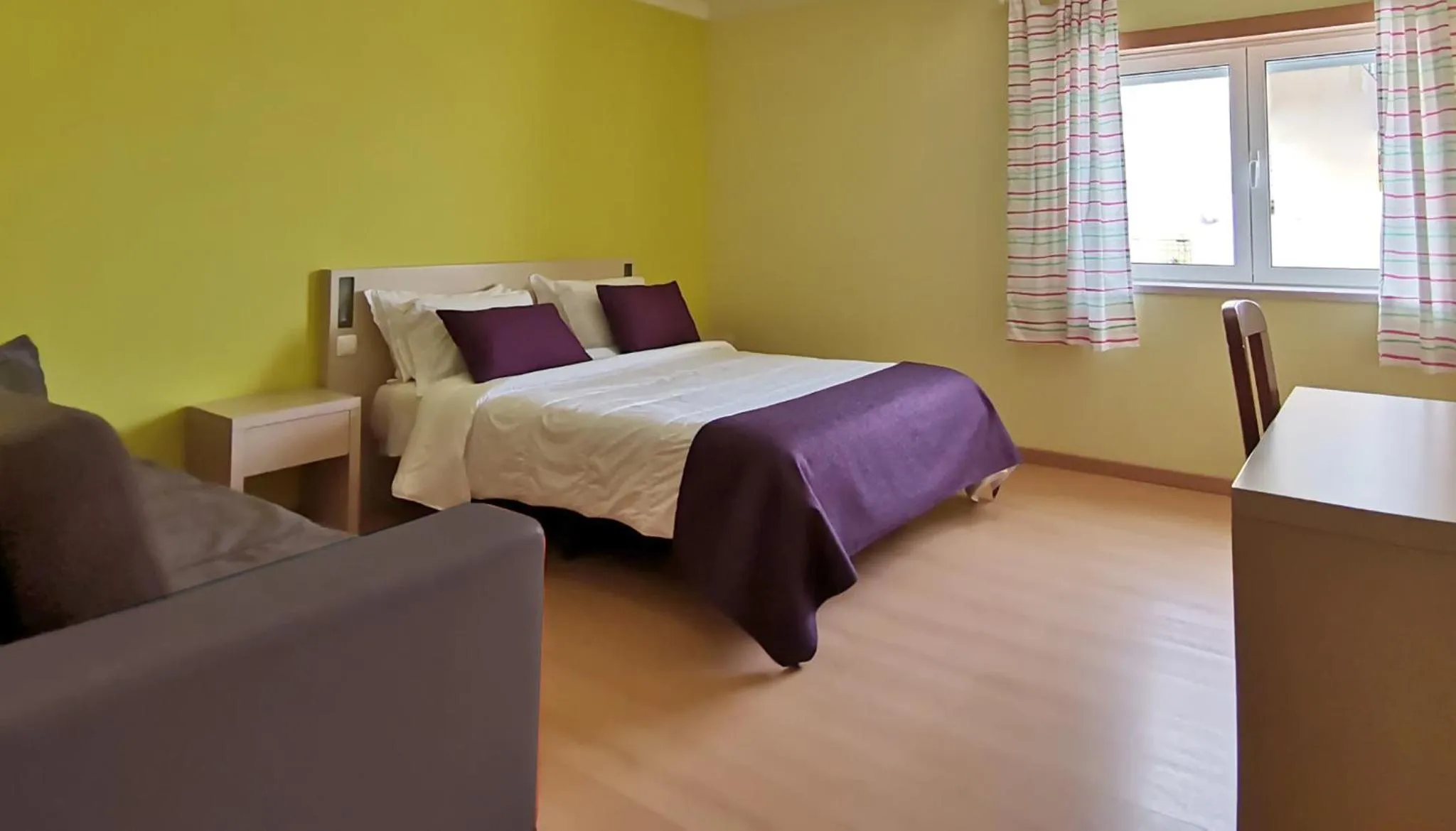 Family, Bed in Hotel Hebe Peniche