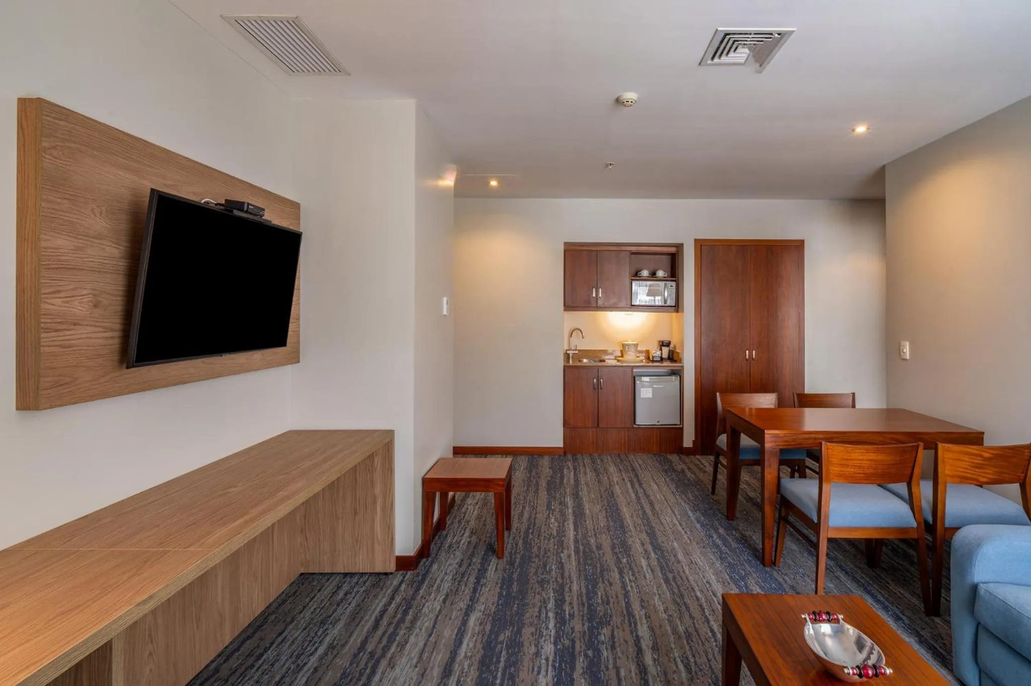 Photo of the whole room in Holiday Inn Express Quito by IHG