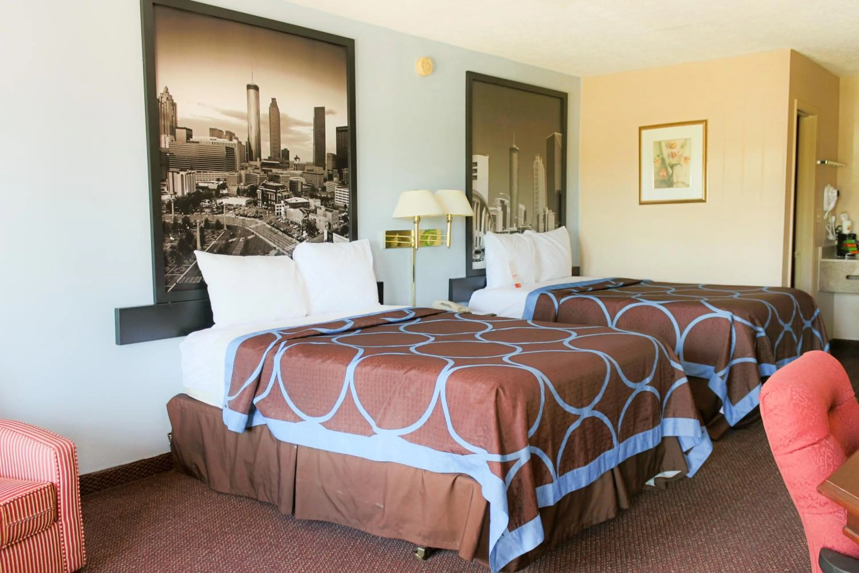 Bedroom, Bed in Super 8 by Wyndham College Park/Atlanta Airport West