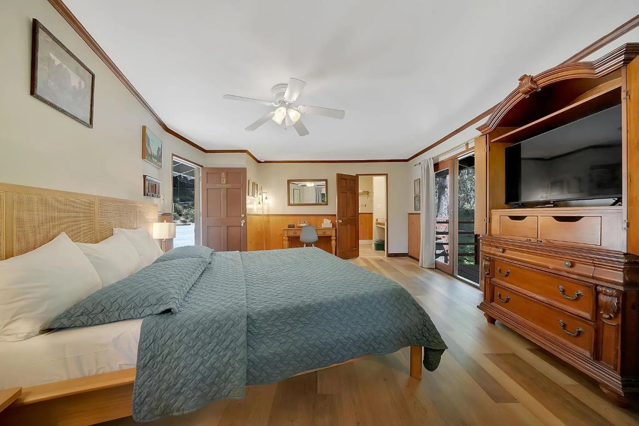 TV and multimedia, Bed in Narrow Gauge Inn