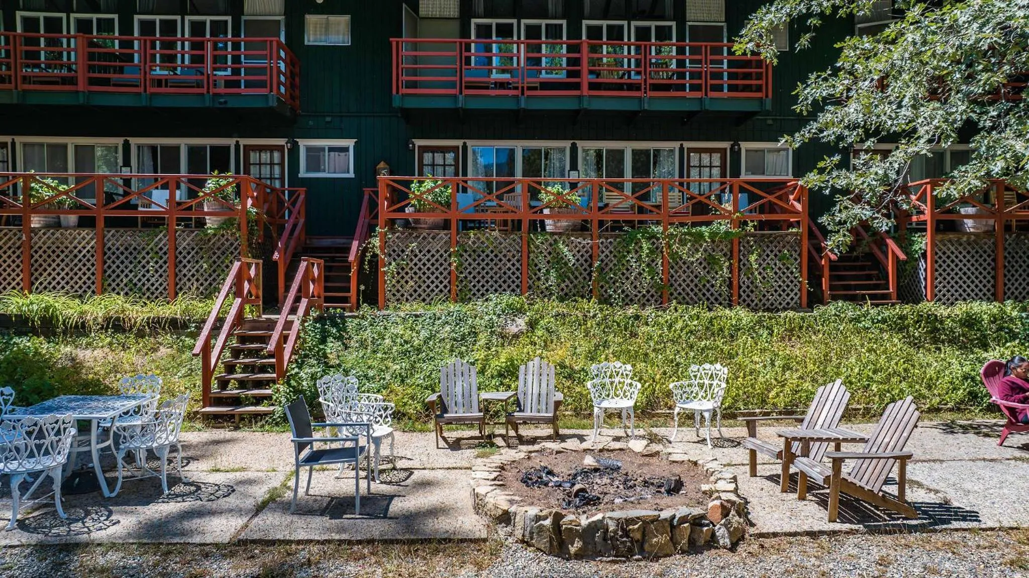 Property building in Narrow Gauge Inn