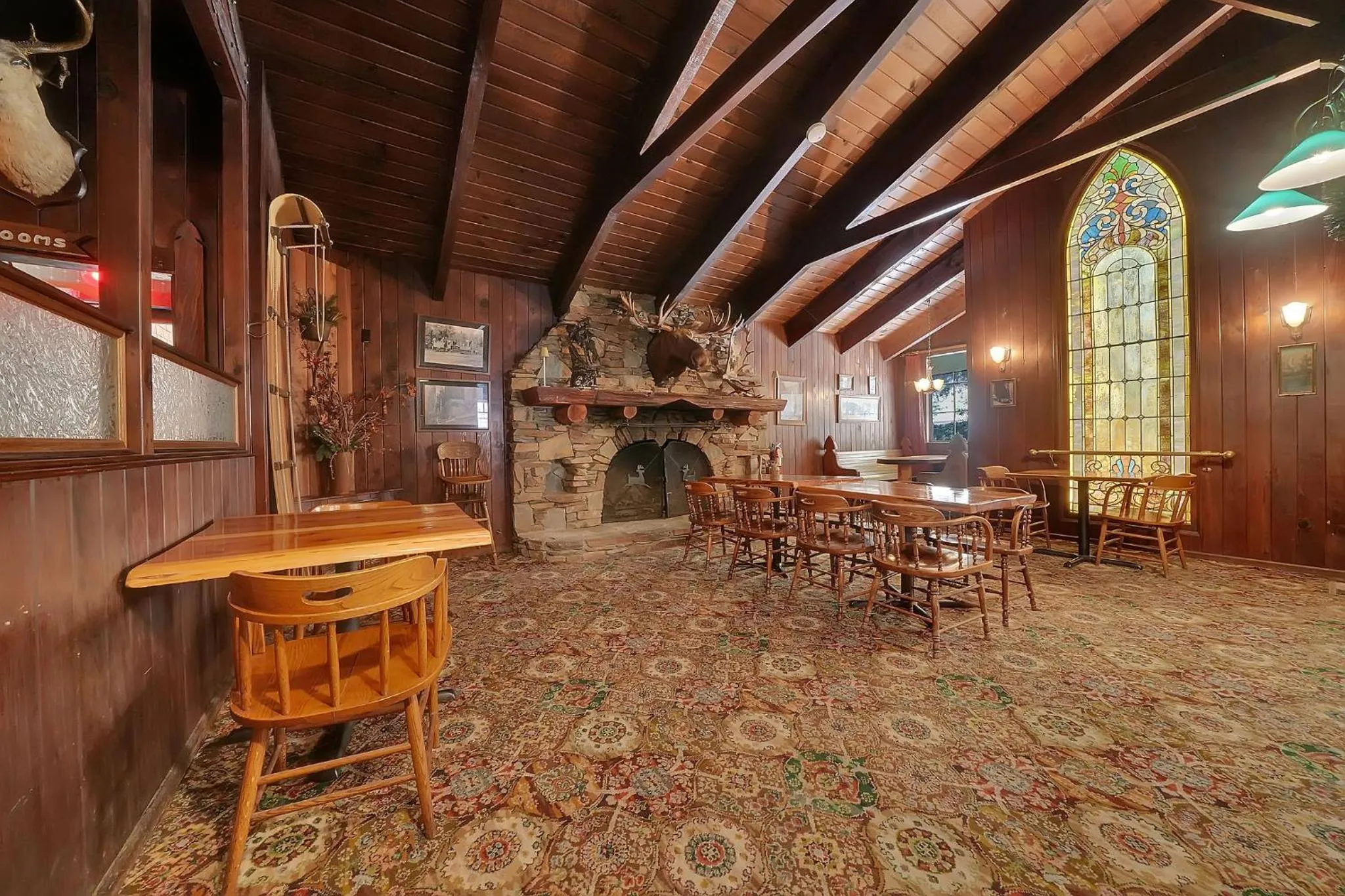 Restaurant/places to eat in Narrow Gauge Inn