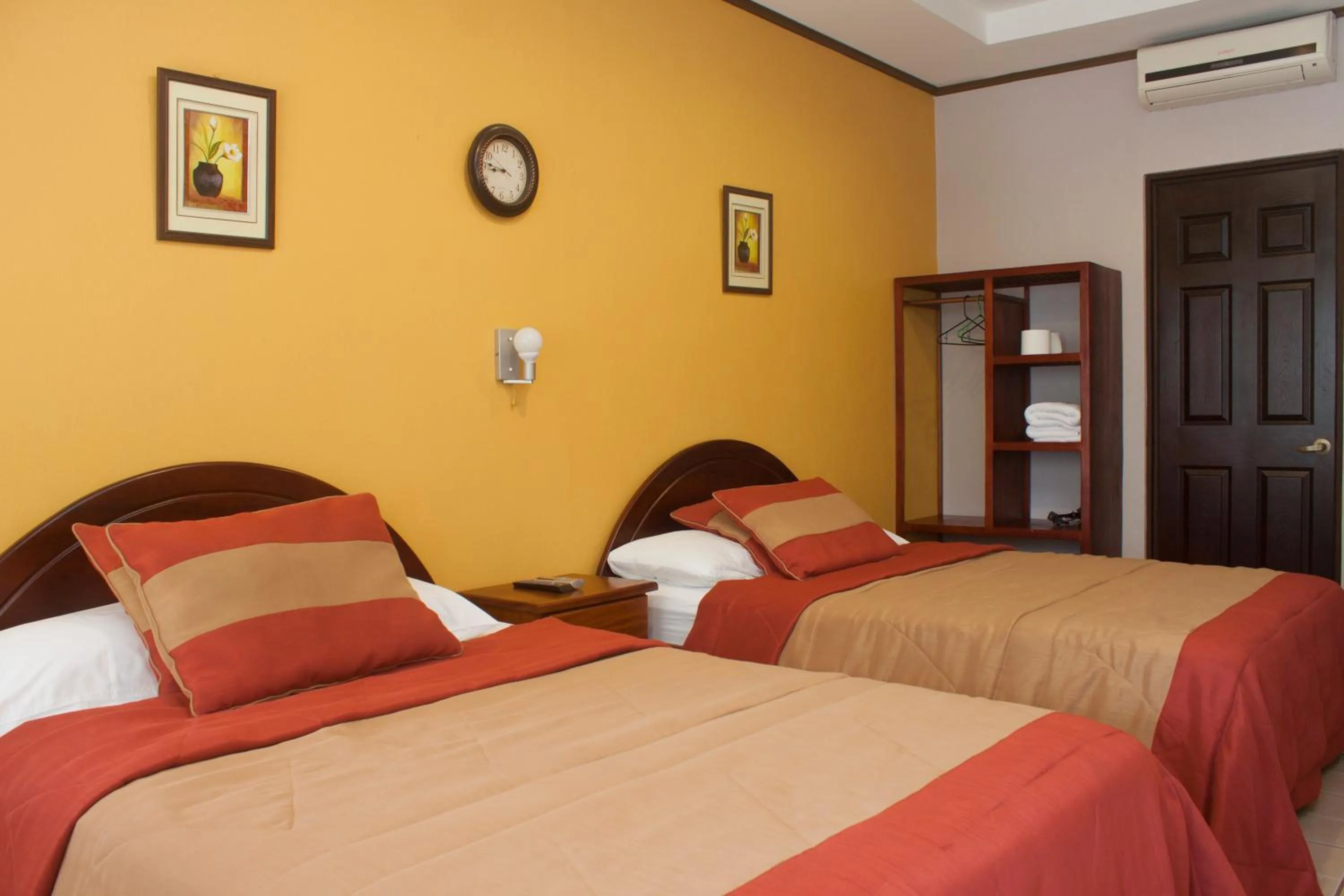 Photo of the whole room, Bed in Hotel Robledal