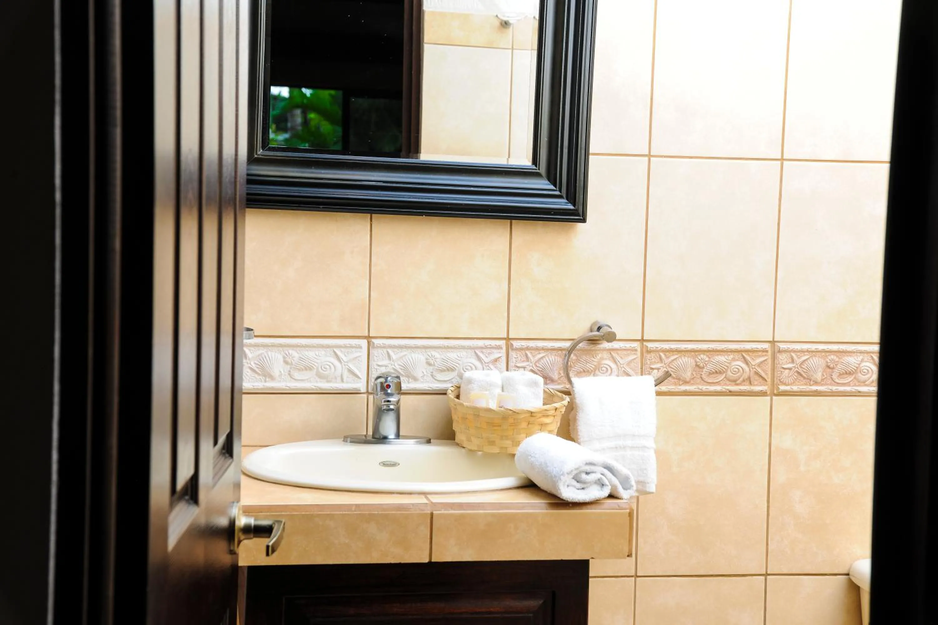 Bathroom in Hotel Robledal