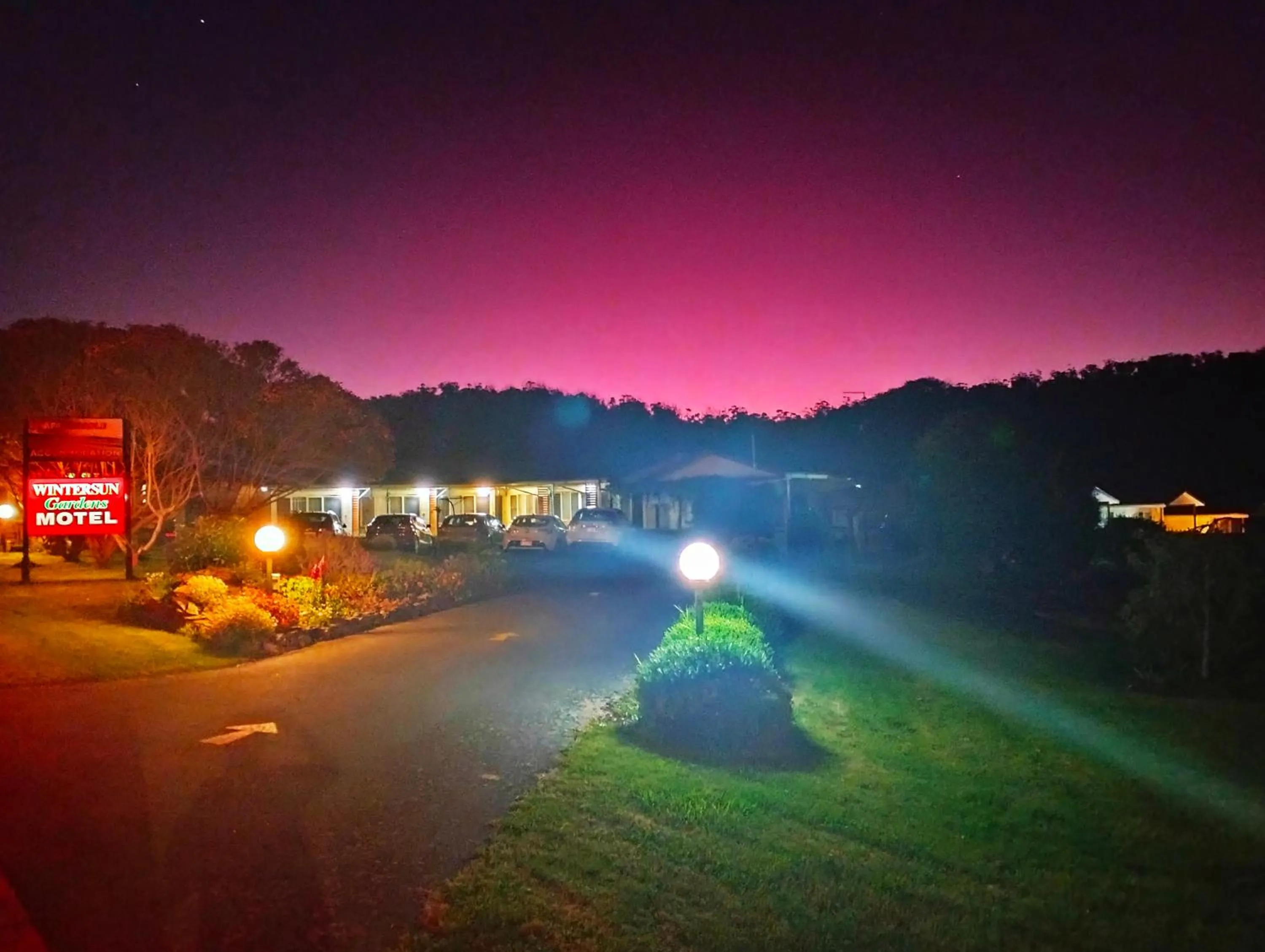 Wintersun Gardens Motel