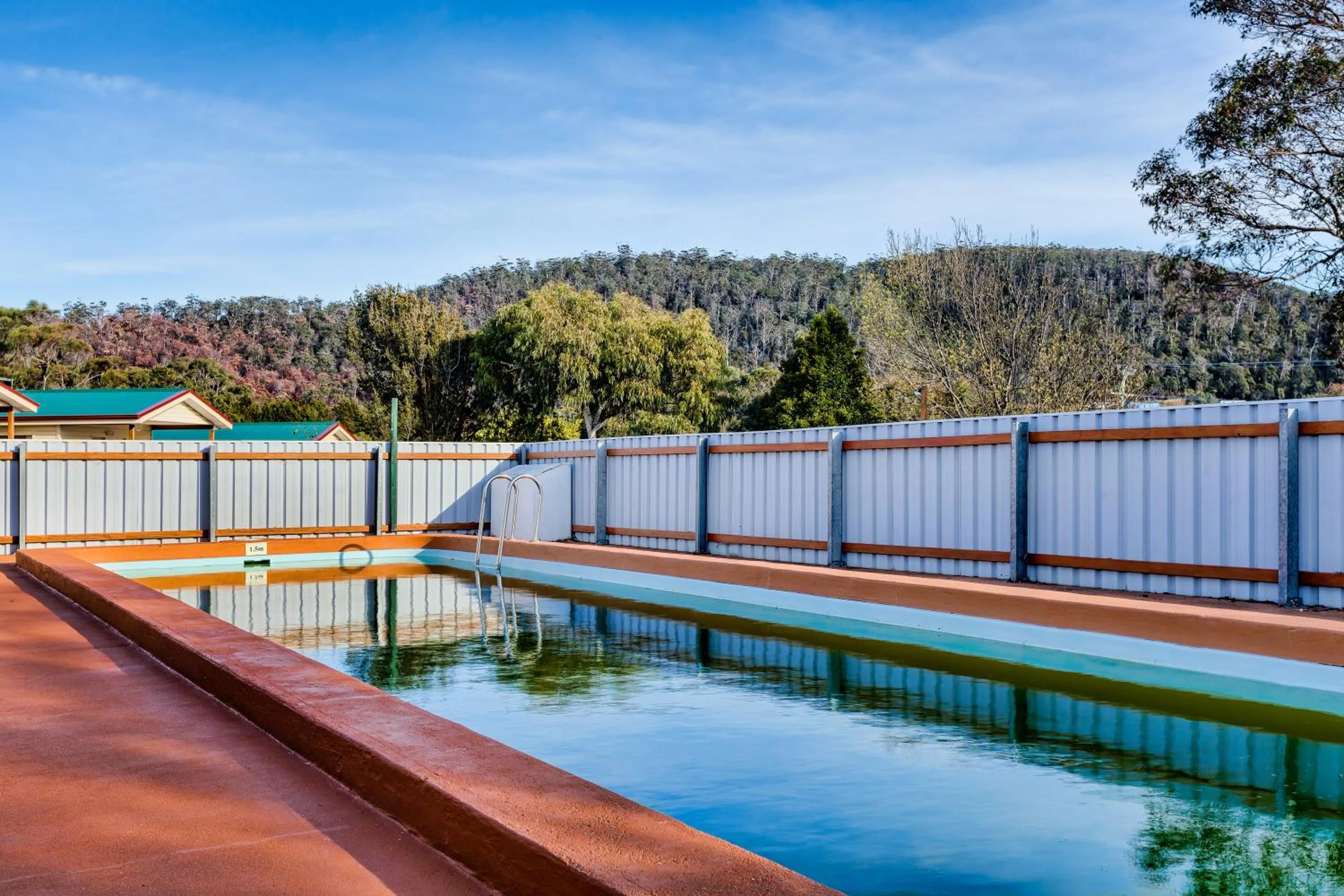 Patio in Wintersun Gardens Motel