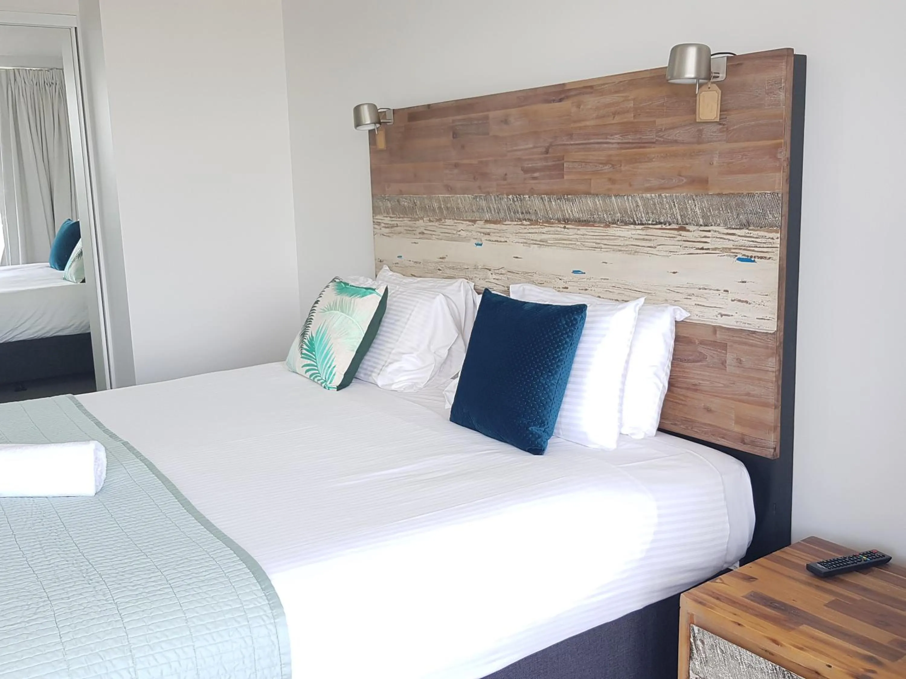 Bed in Trafalgar Towers