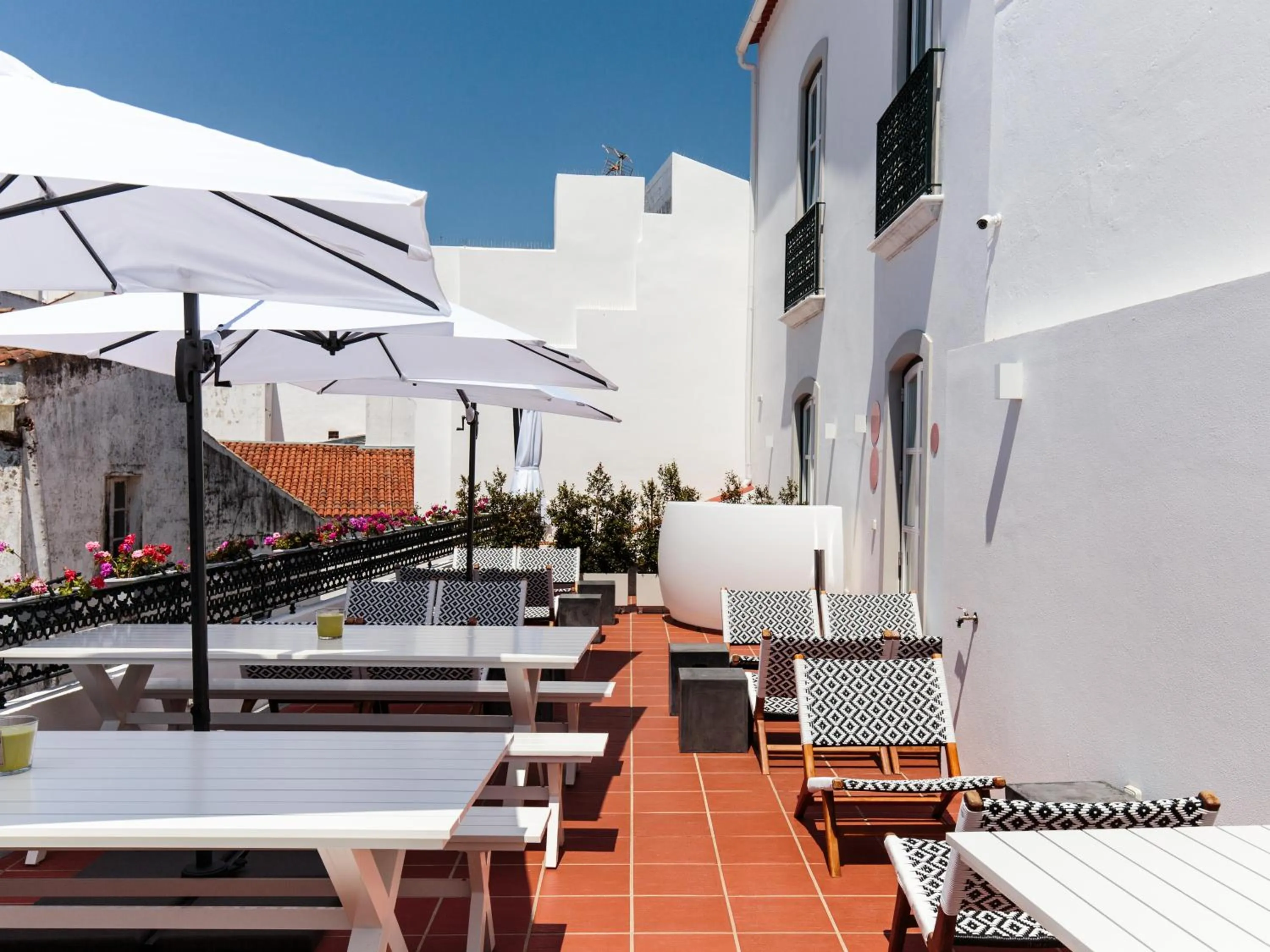 Balcony/Terrace in Heaven Inn Suites & Terrace