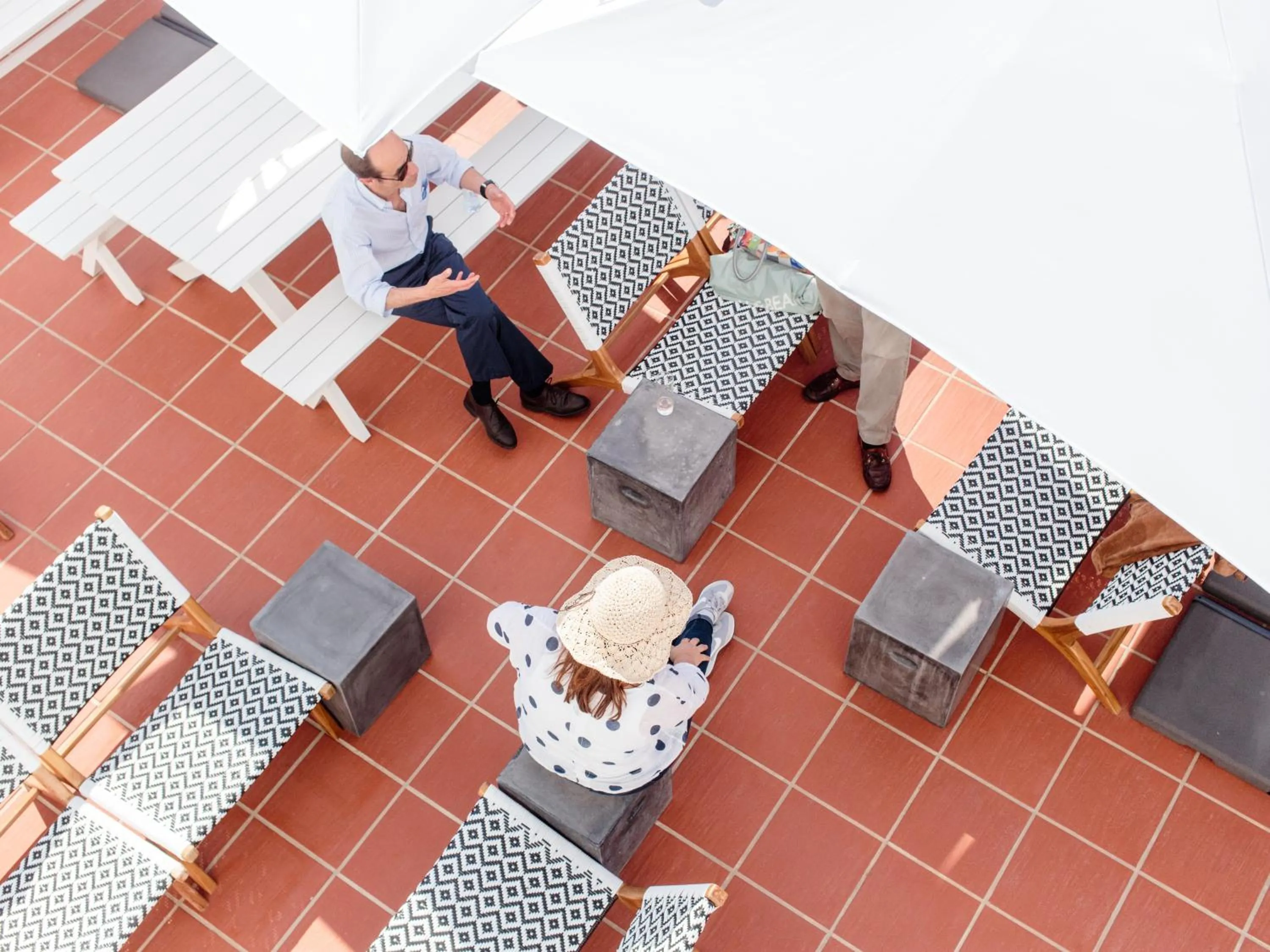 Patio in Heaven Inn Suites & Terrace