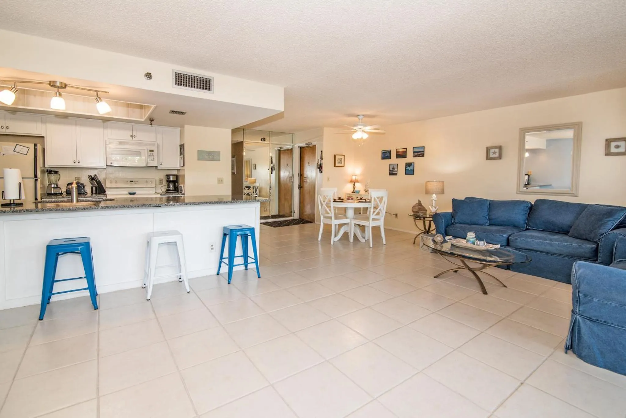 Living room in Intercoastal Beach Suite