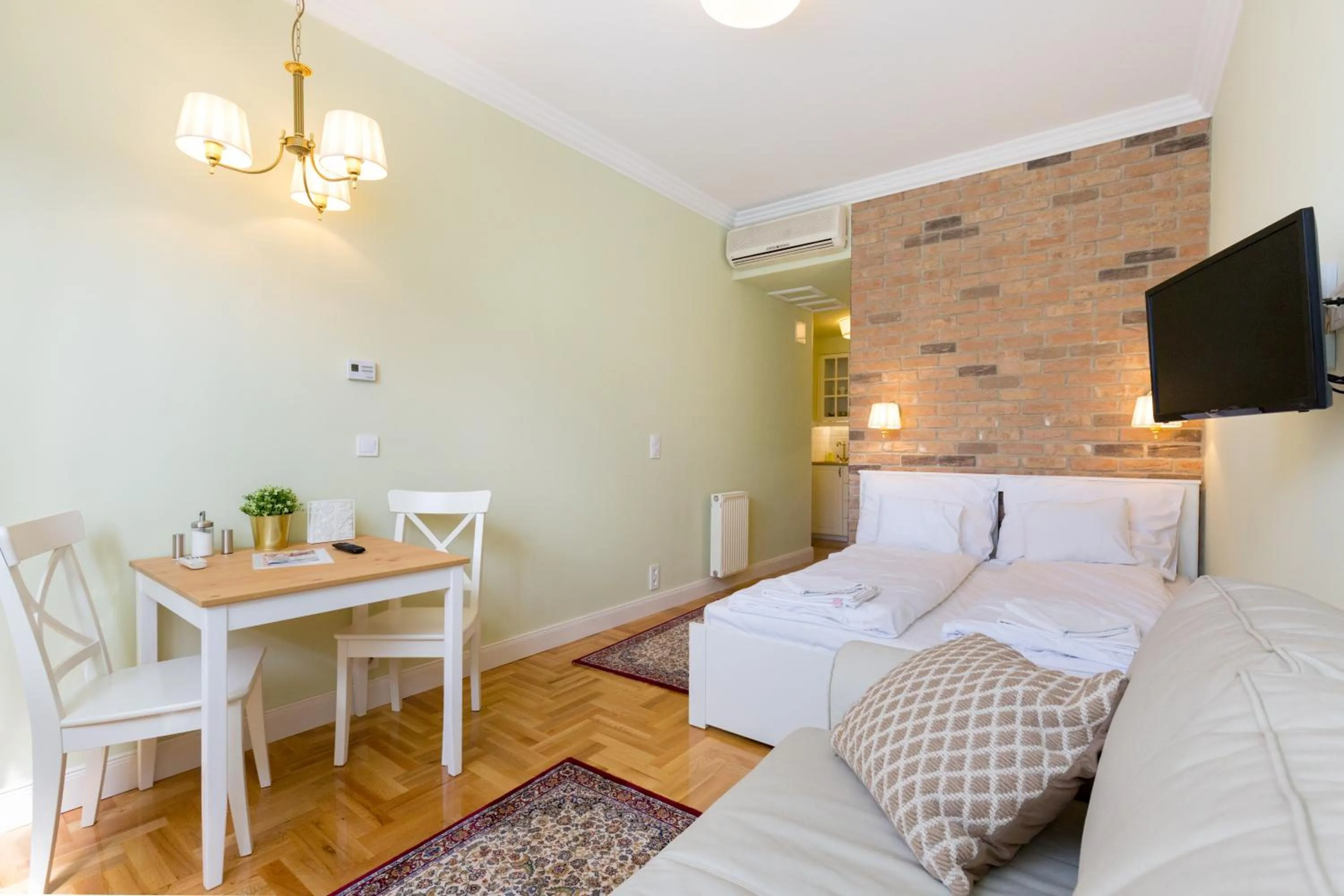 Living room in Roland Apartments