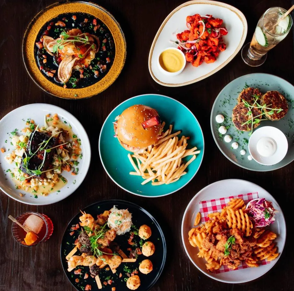 Restaurant/places to eat in Indian Ocean Hotel