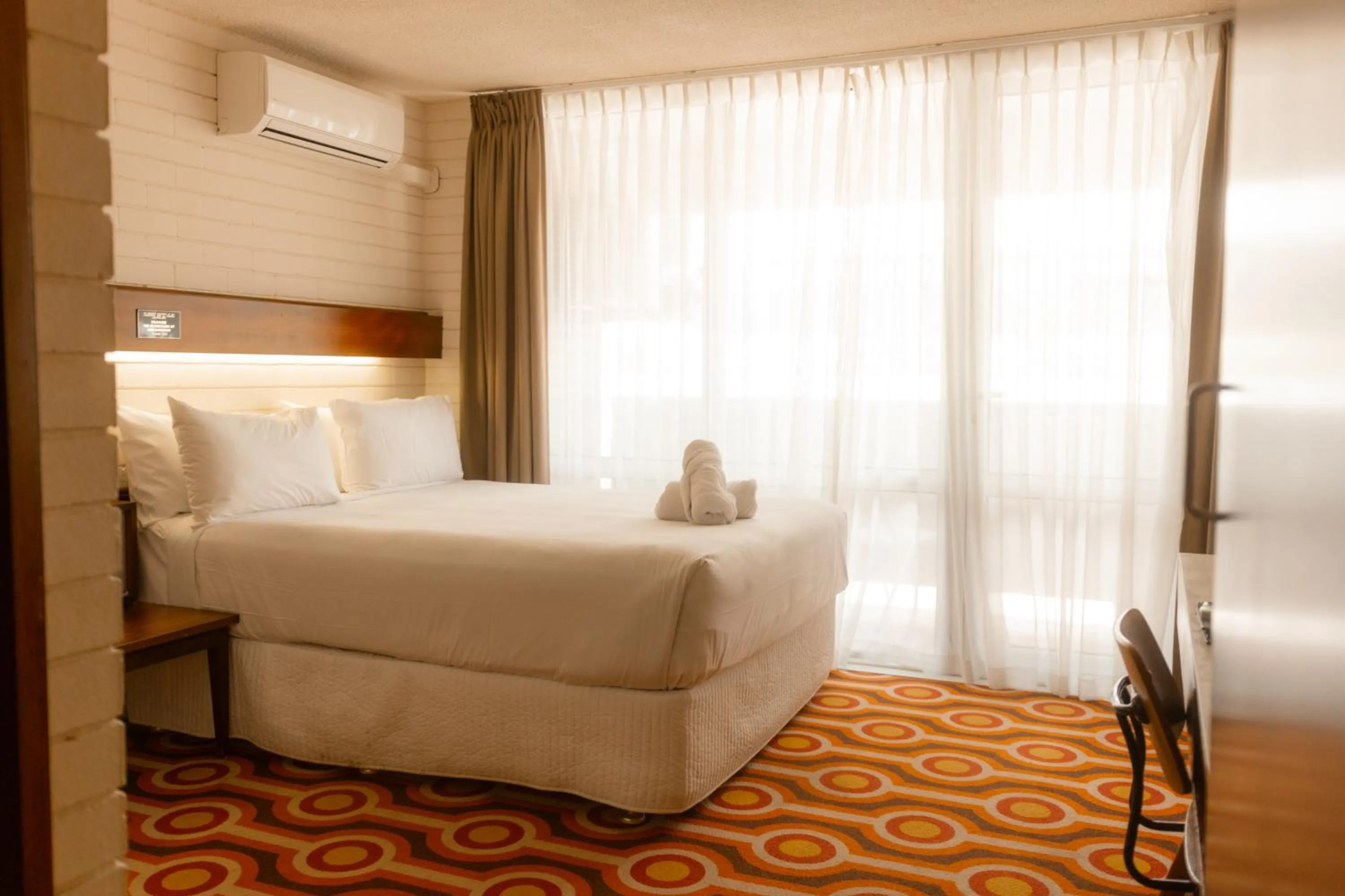 Bed in Indian Ocean Hotel