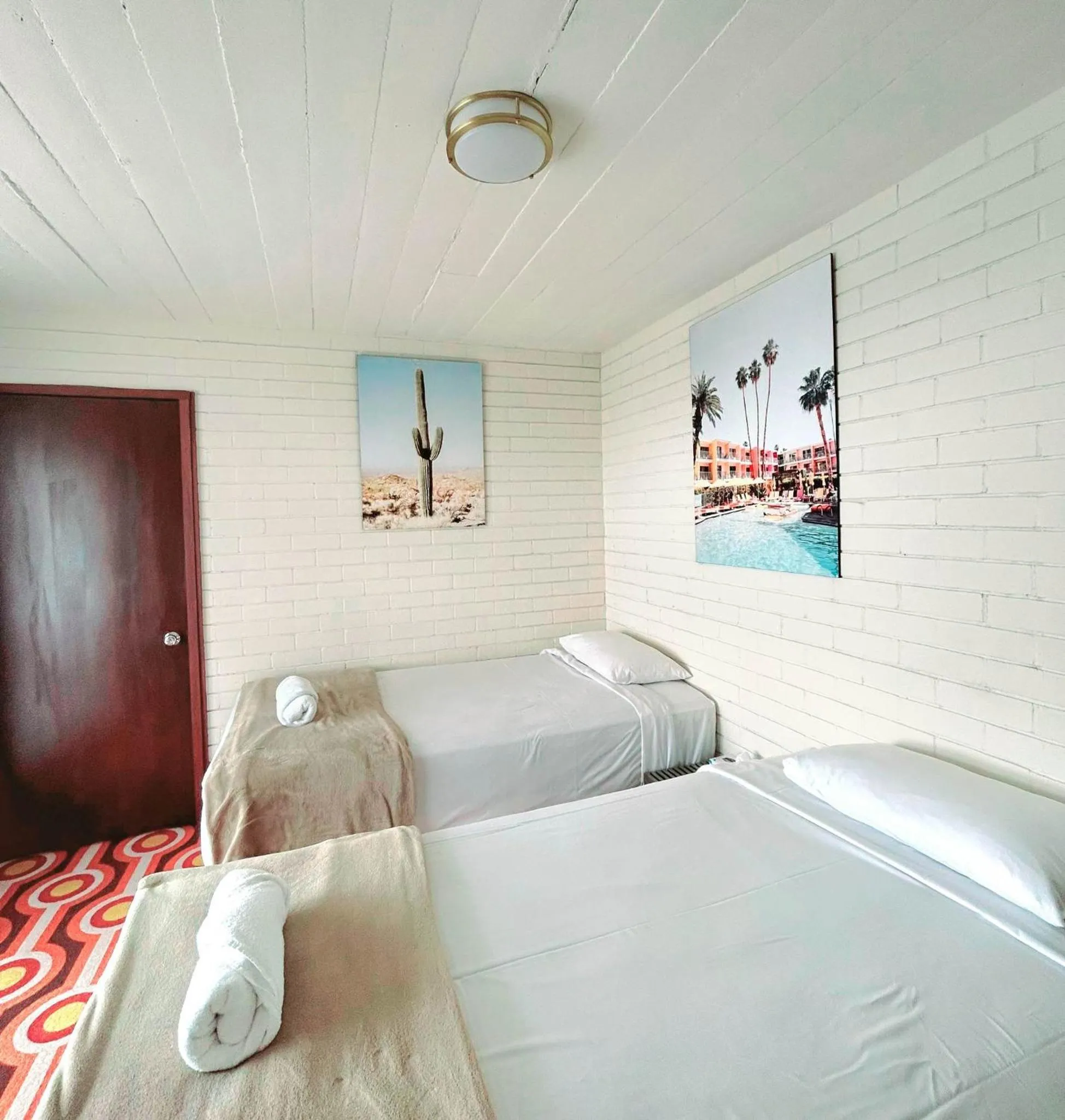 Bed in Indian Ocean Hotel