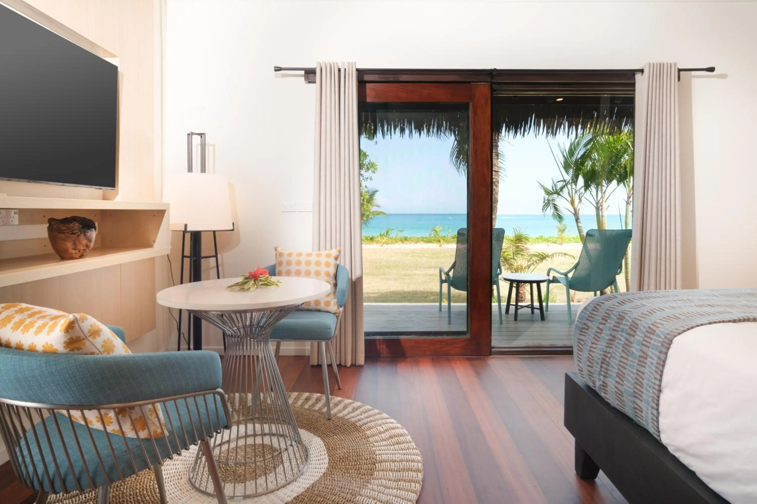 Bed in Yatule Resort & Spa