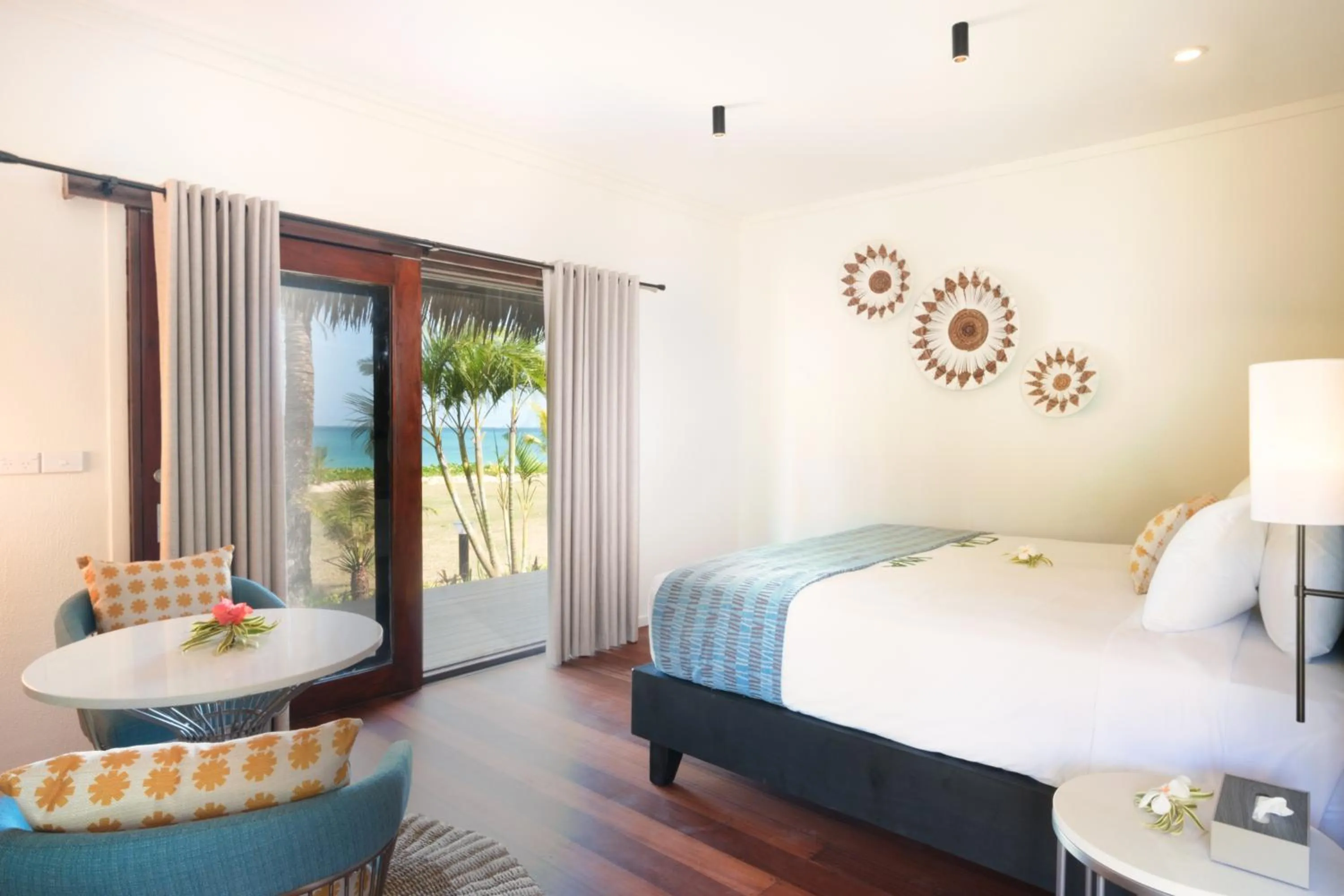 Bed in Yatule Resort & Spa