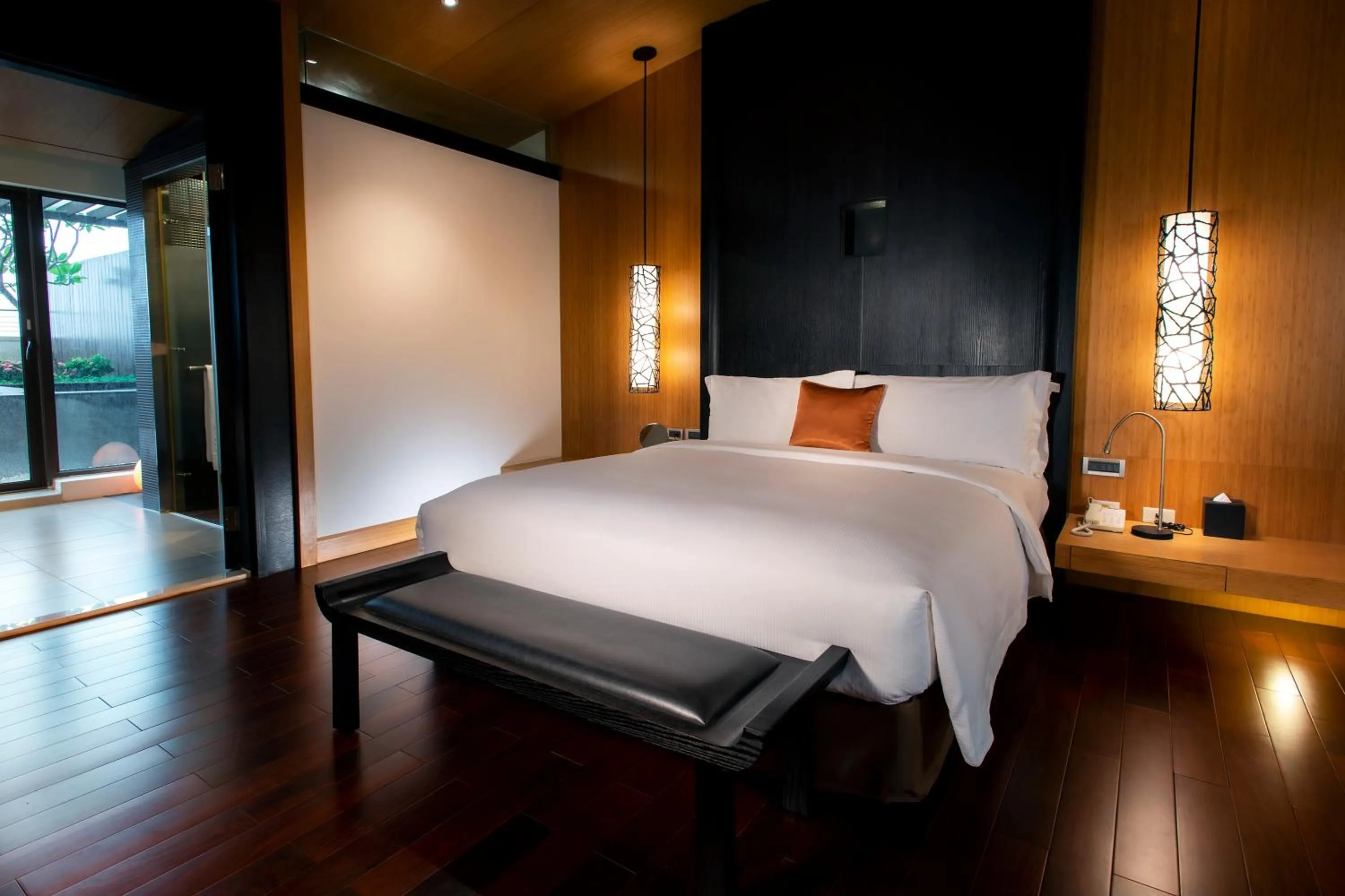 Bed in Silks Place Yilan