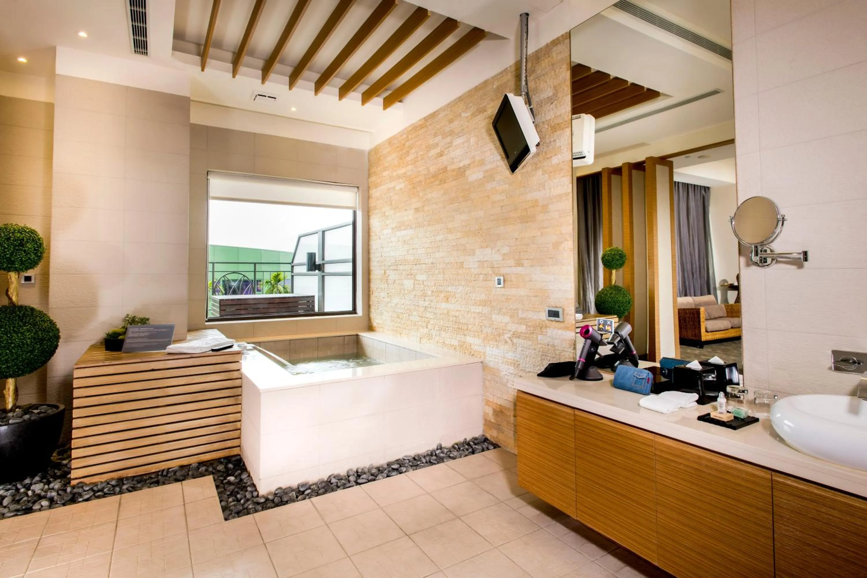 Bathroom in Silks Place Yilan