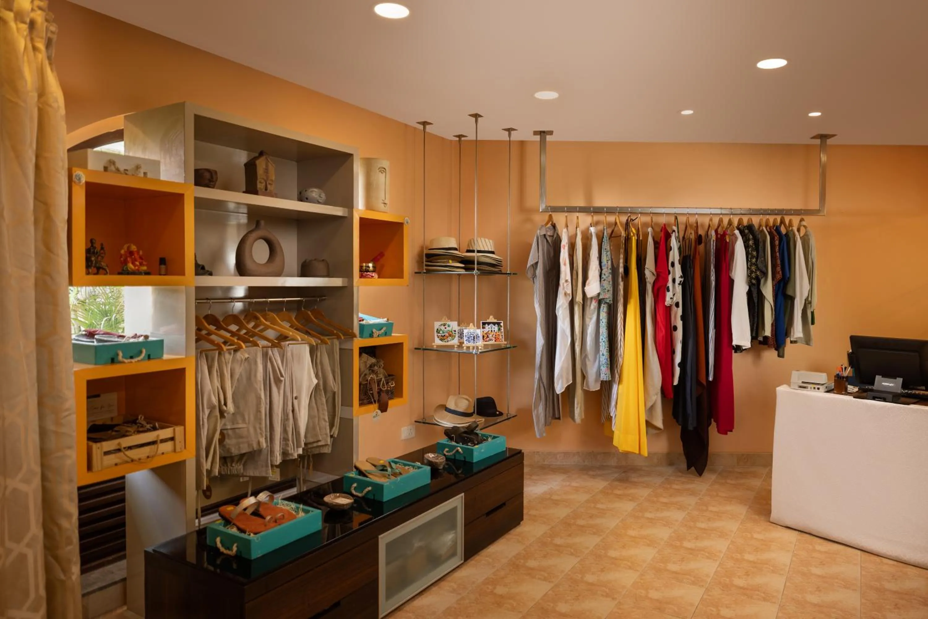 On-site shops in Kenilworth Resort & Spa, Goa