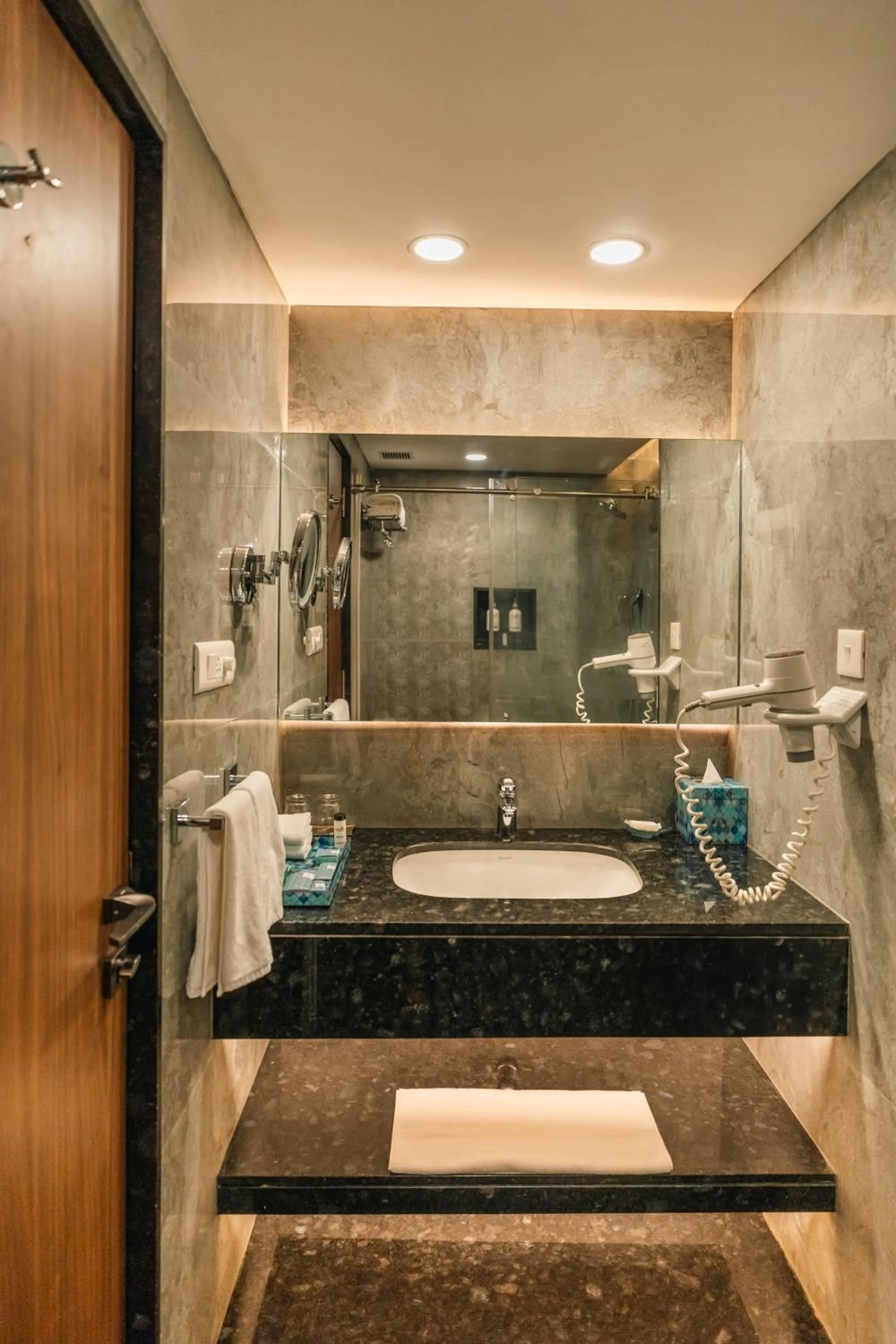 Bathroom in Kenilworth Resort & Spa, Goa