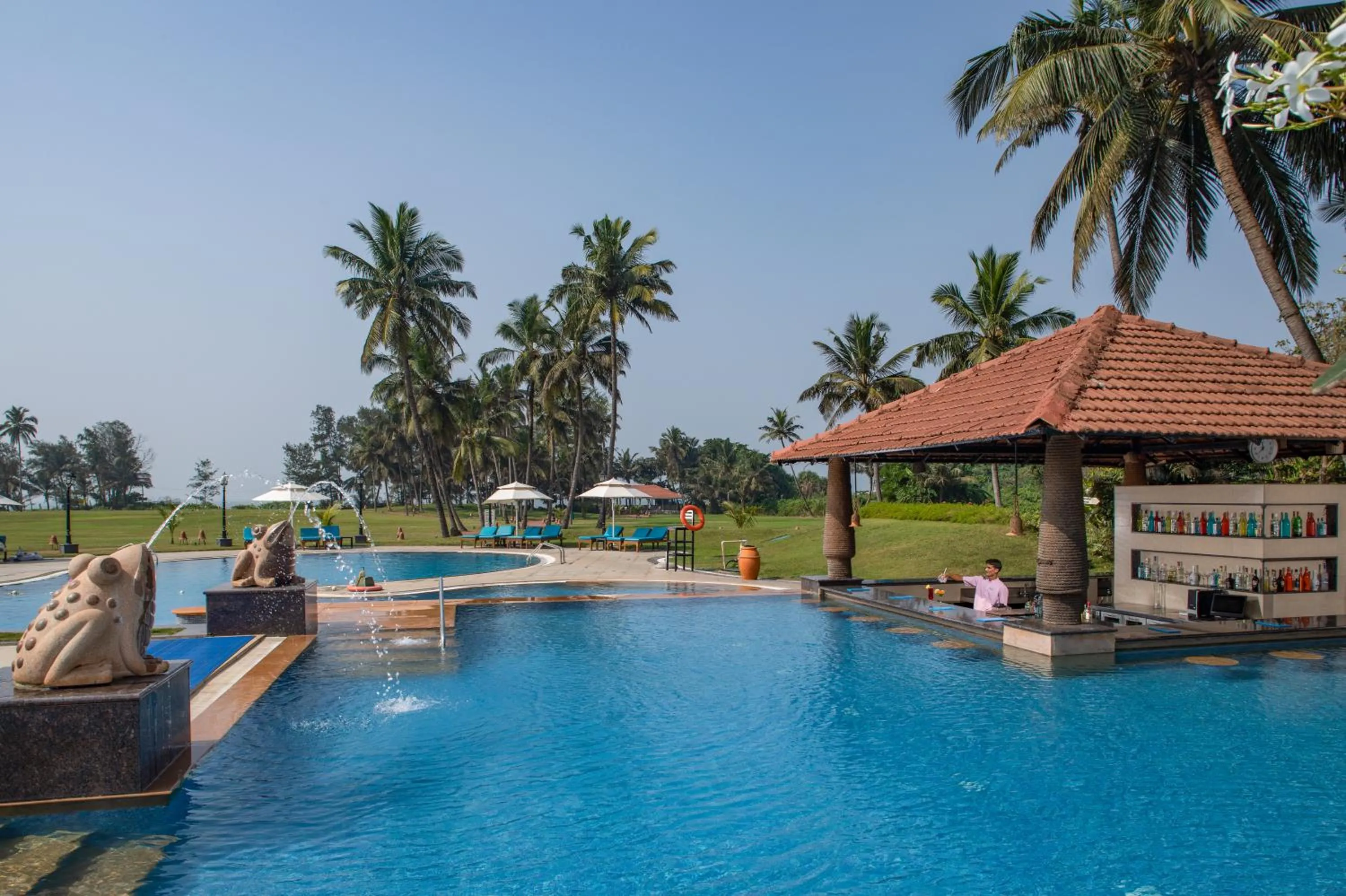 Swimming pool in Kenilworth Resort & Spa, Goa