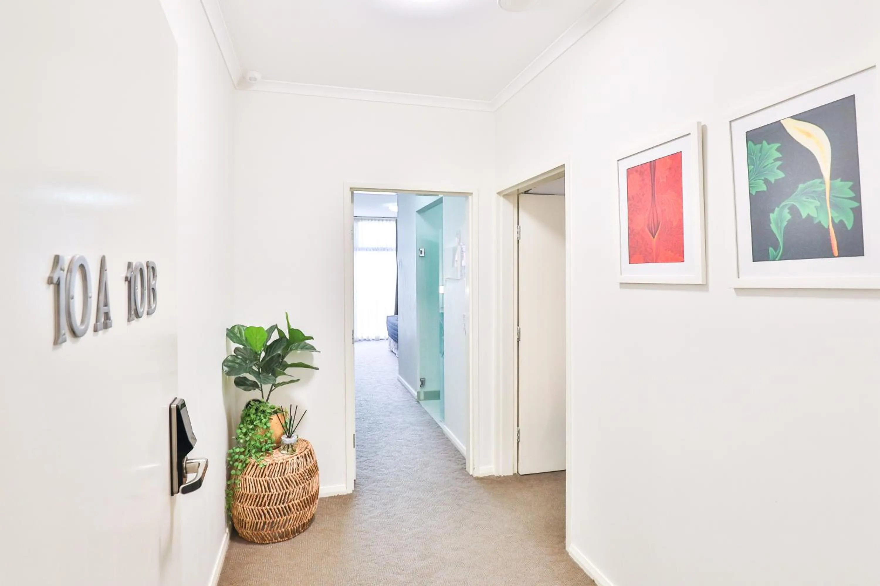 Decorative detail in Indulge Apartments - Ontario