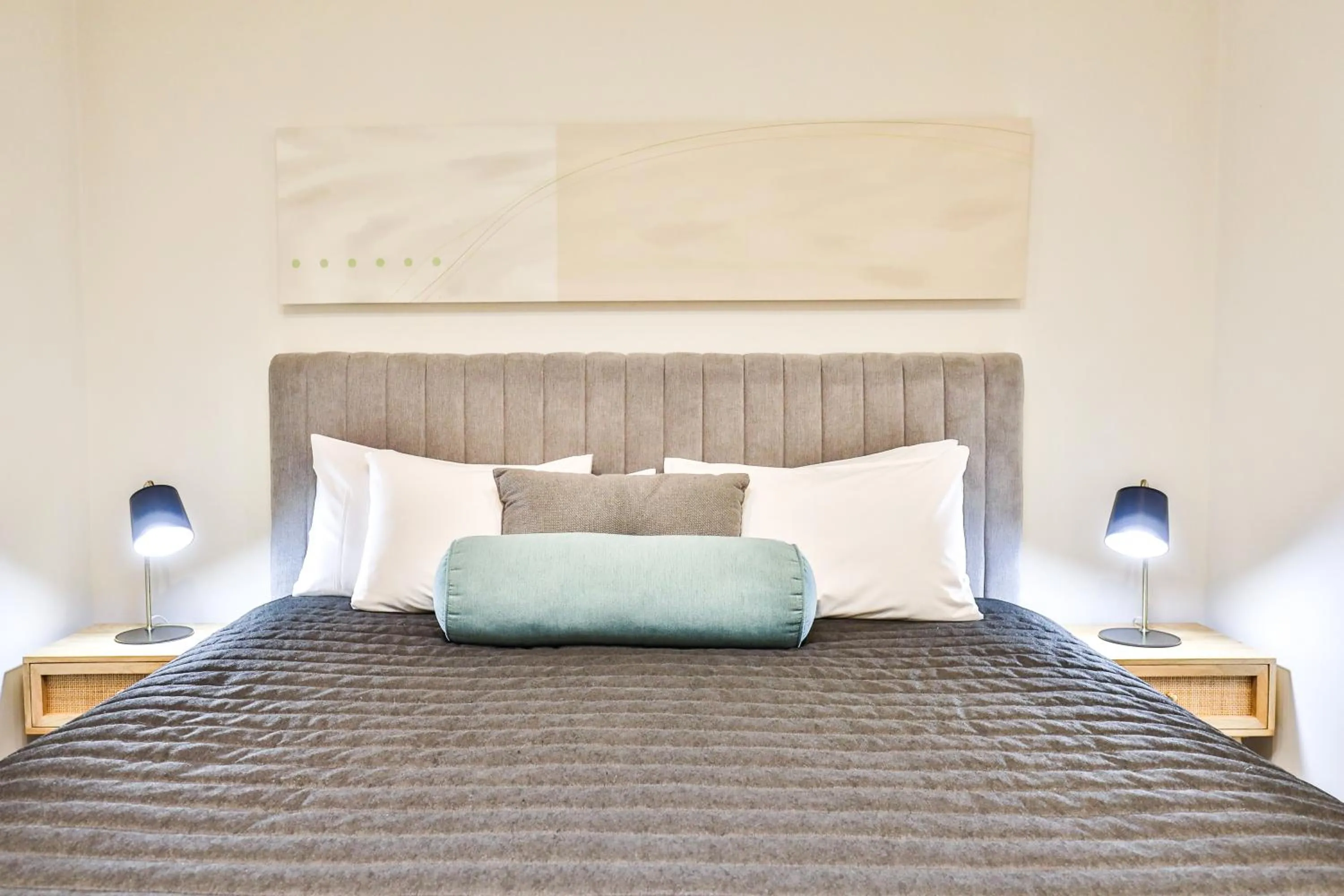 Bed in Indulge Apartments - Langtree