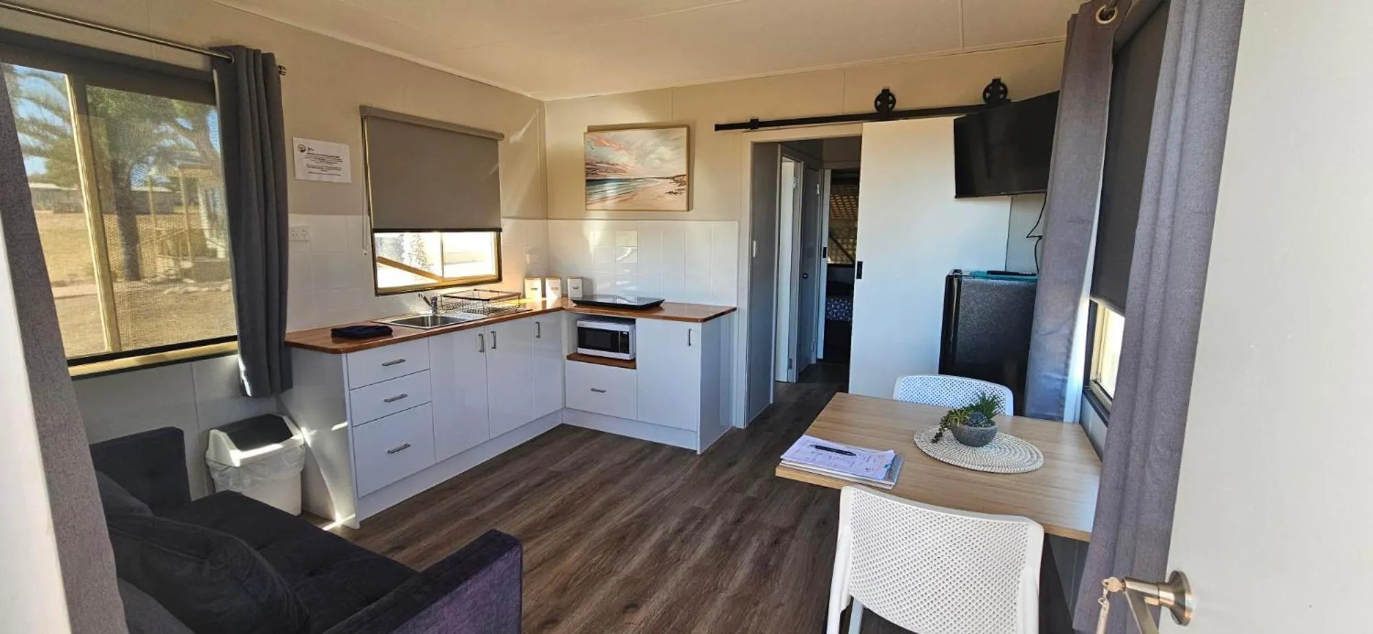 Kitchen or kitchenette in Drummond Cove Holiday Park
