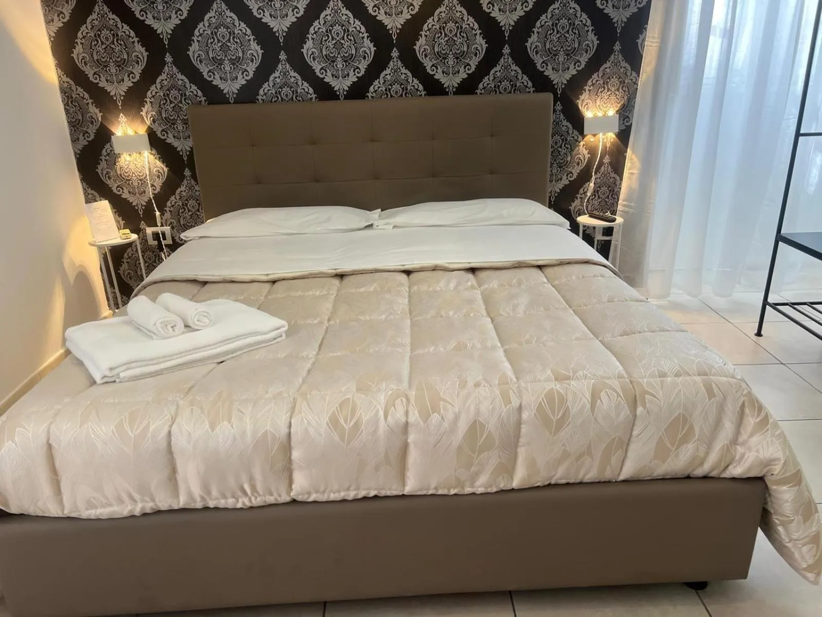 Bed in Suite Contè Poderico