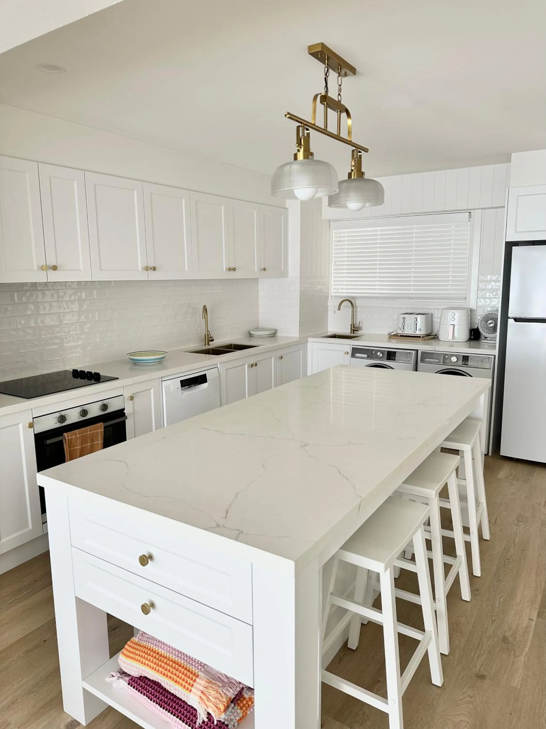 Kitchen or kitchenette in Hillhaven Holiday Apartments