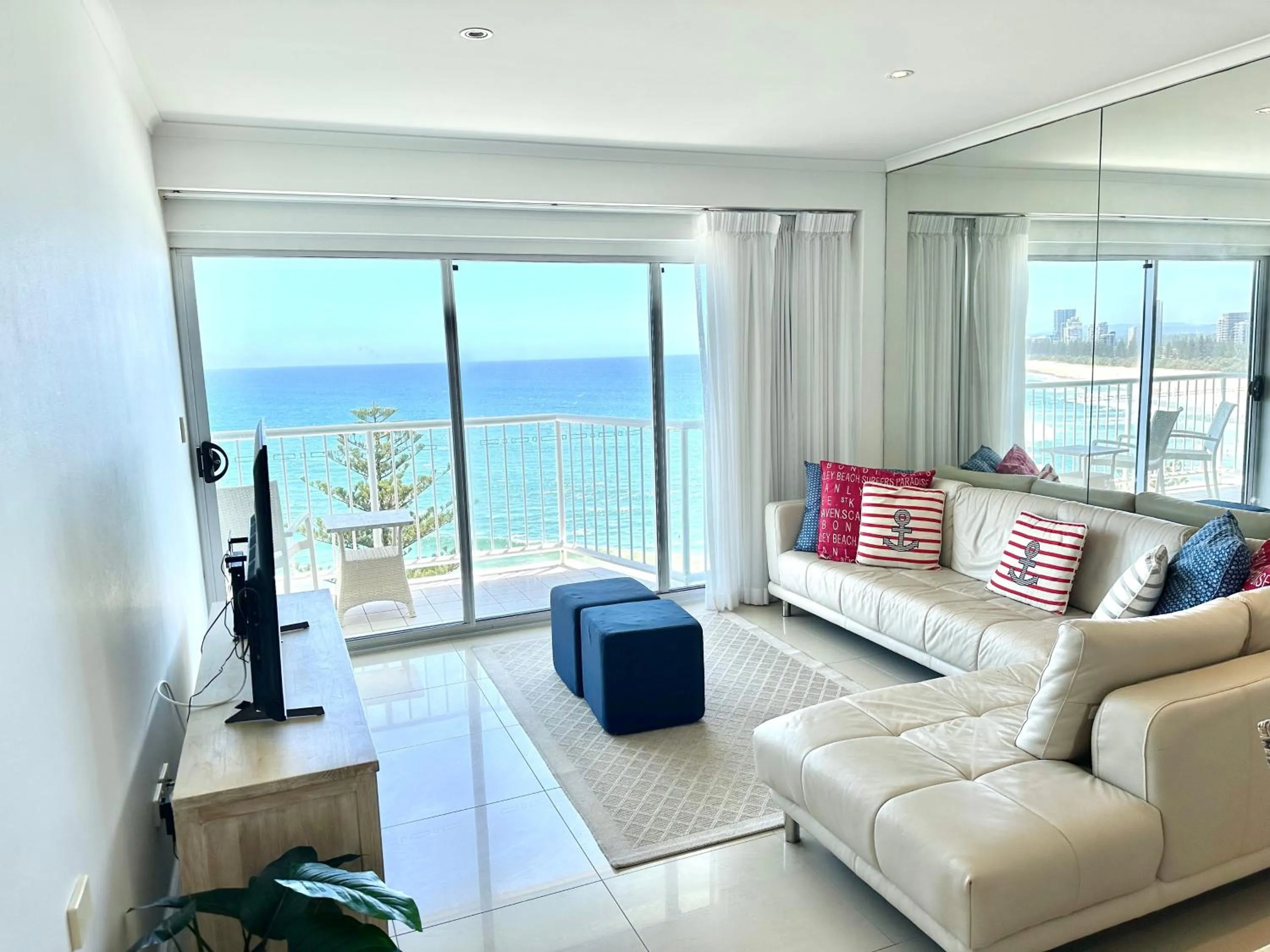 Living room in Hillhaven Holiday Apartments