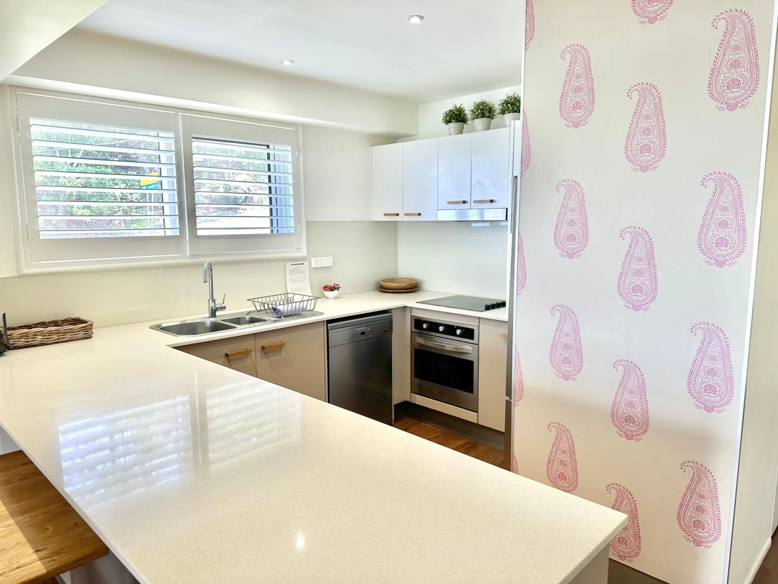 kitchen in Hillhaven Holiday Apartments