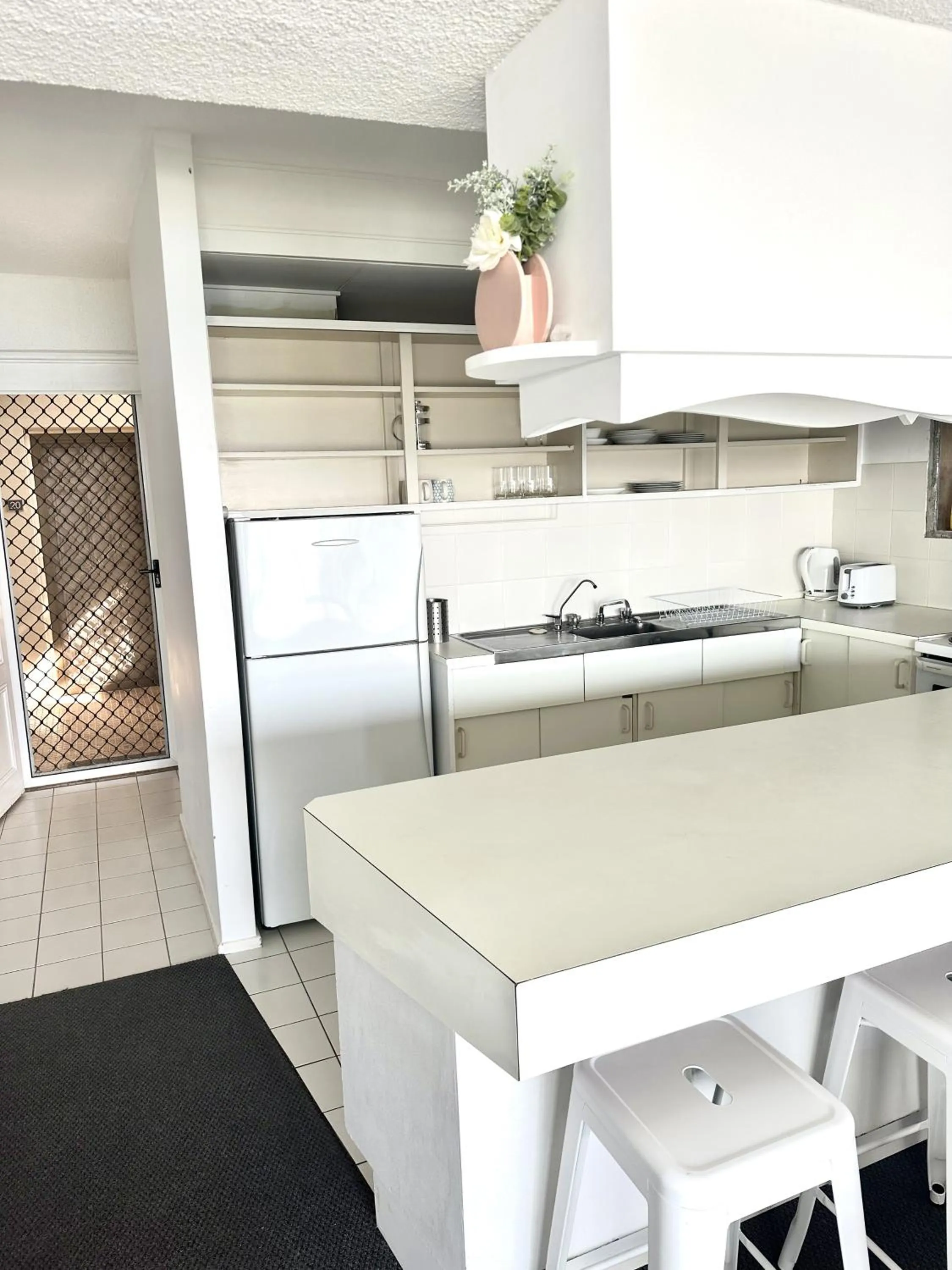 Kitchen or kitchenette in Hillhaven Holiday Apartments