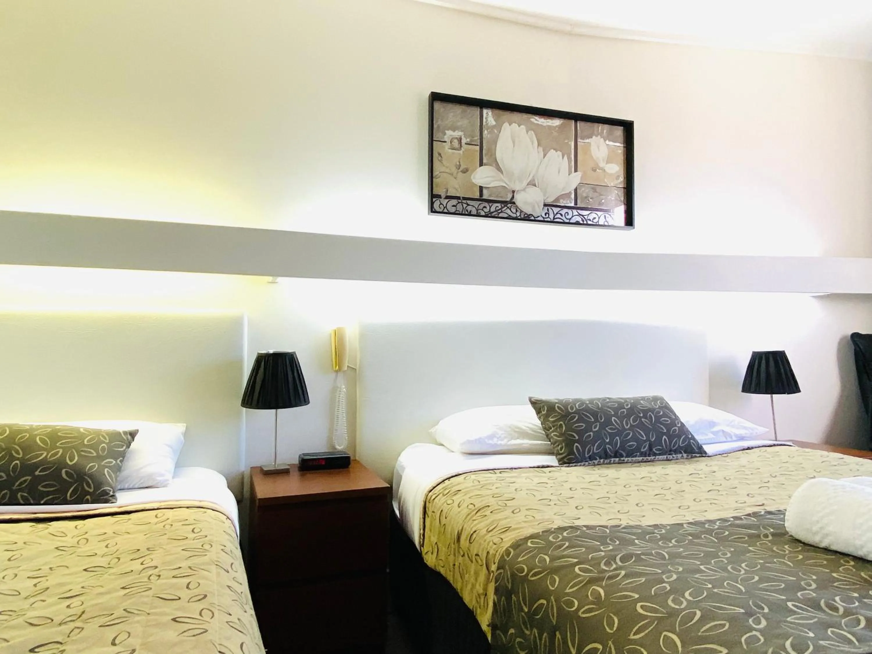 Bed in Connells Motel & Serviced Apartments